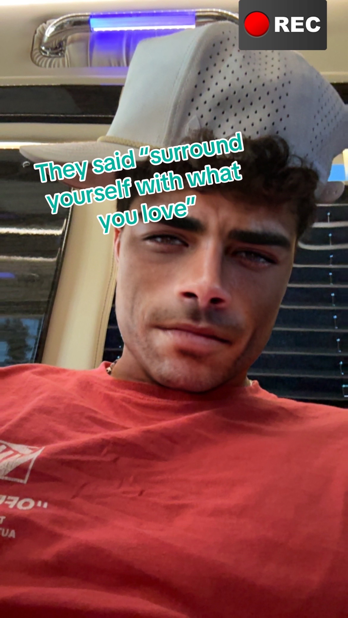 @Jäxøň7✝️🦅