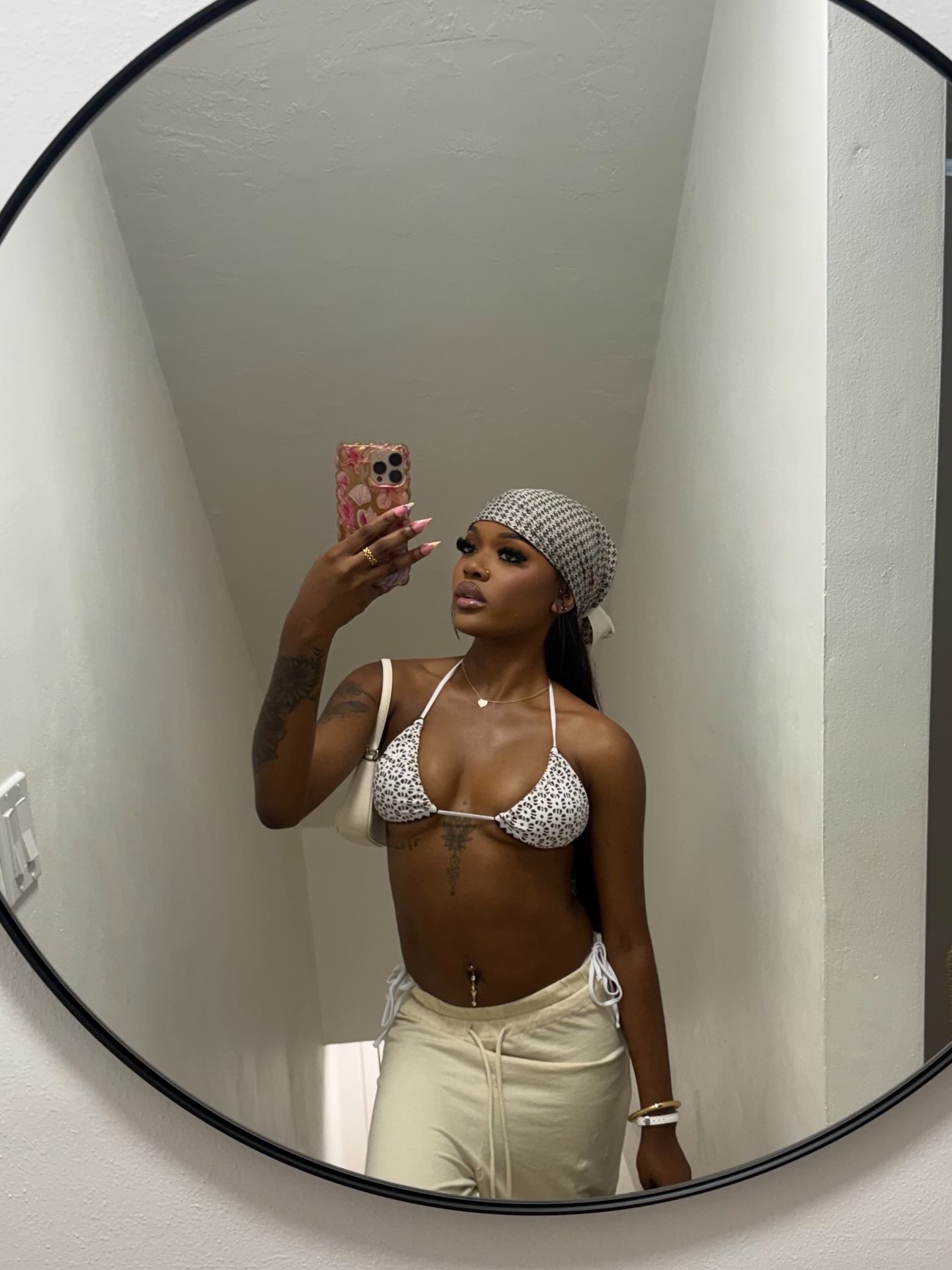 @QueenB