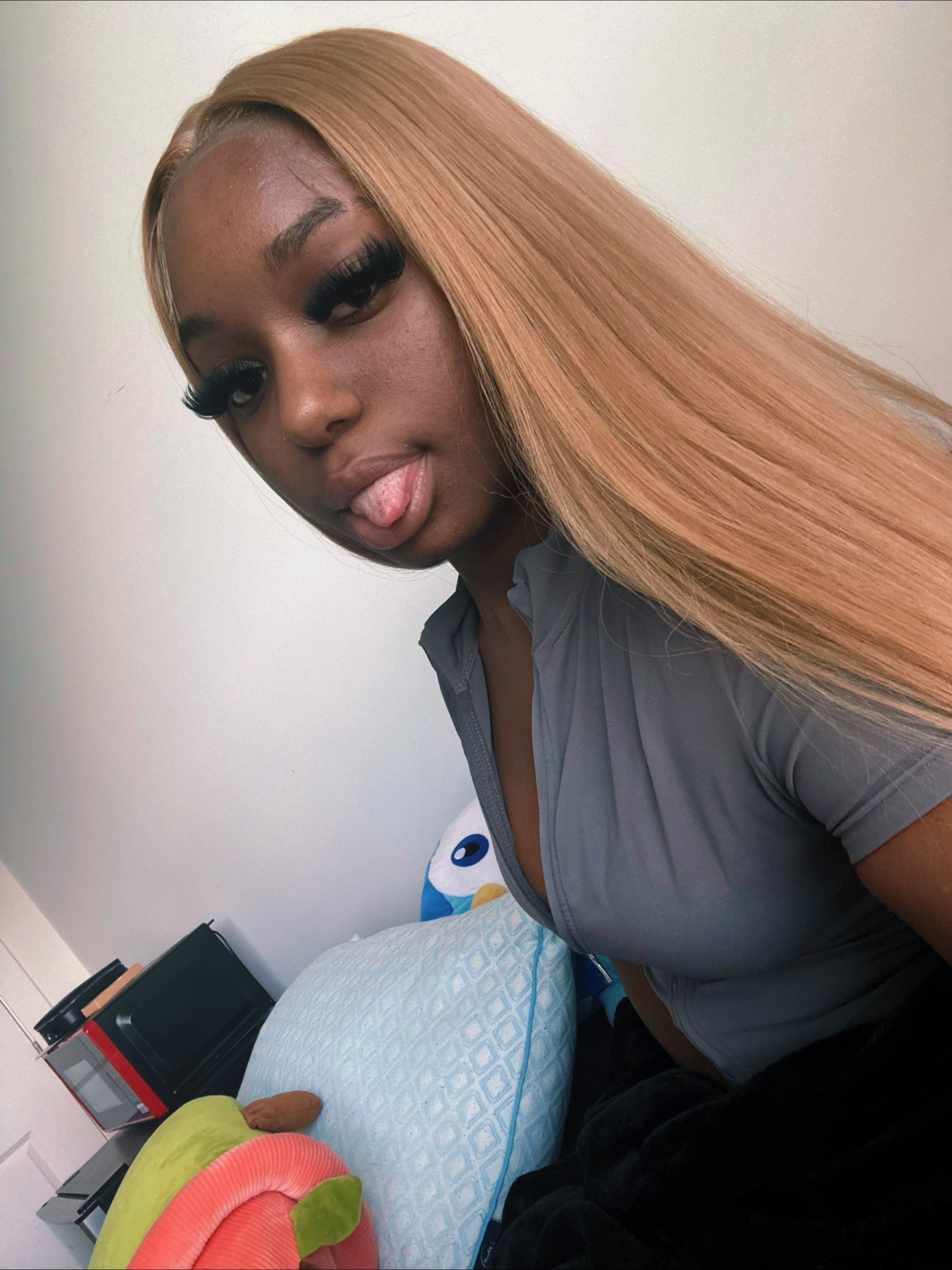 @Niyniy
