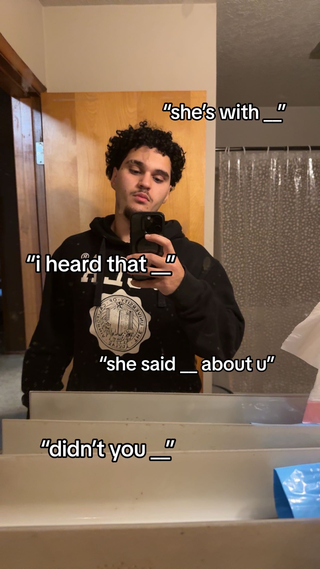 @𖣂