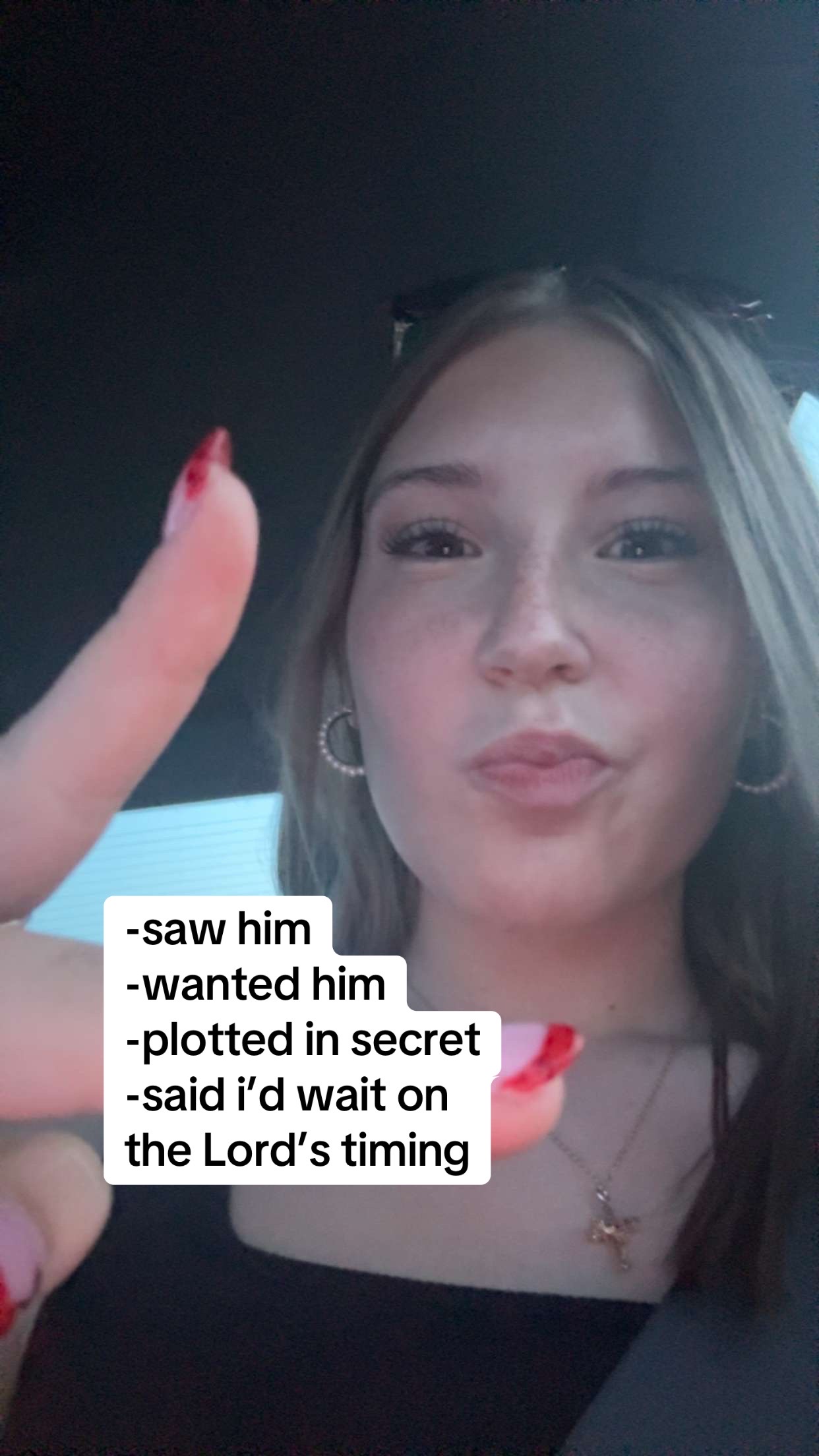 @meghan🥂🪩🛍️