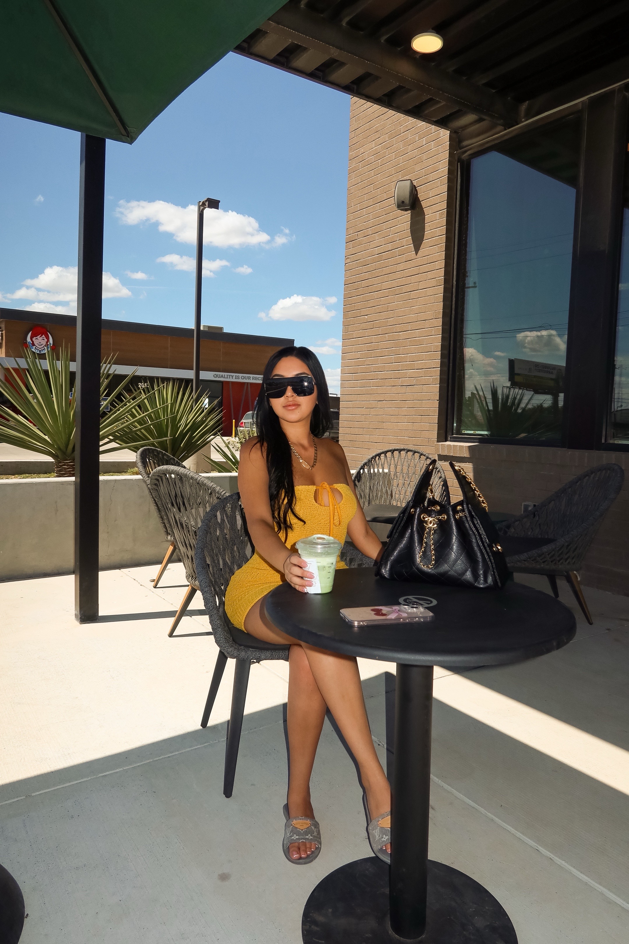 @Isabella Corpus ๐