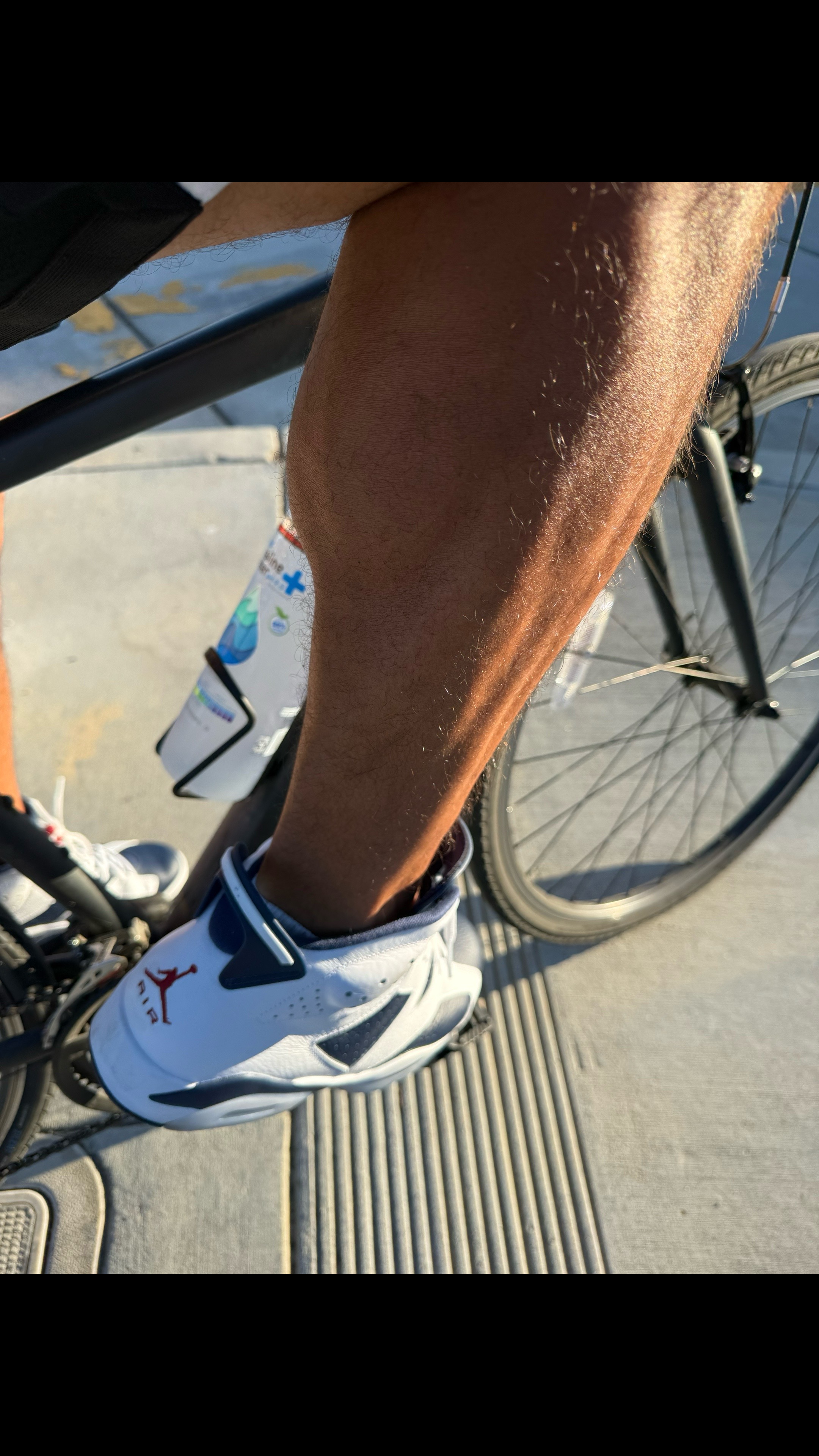@RIDEWITHMEB