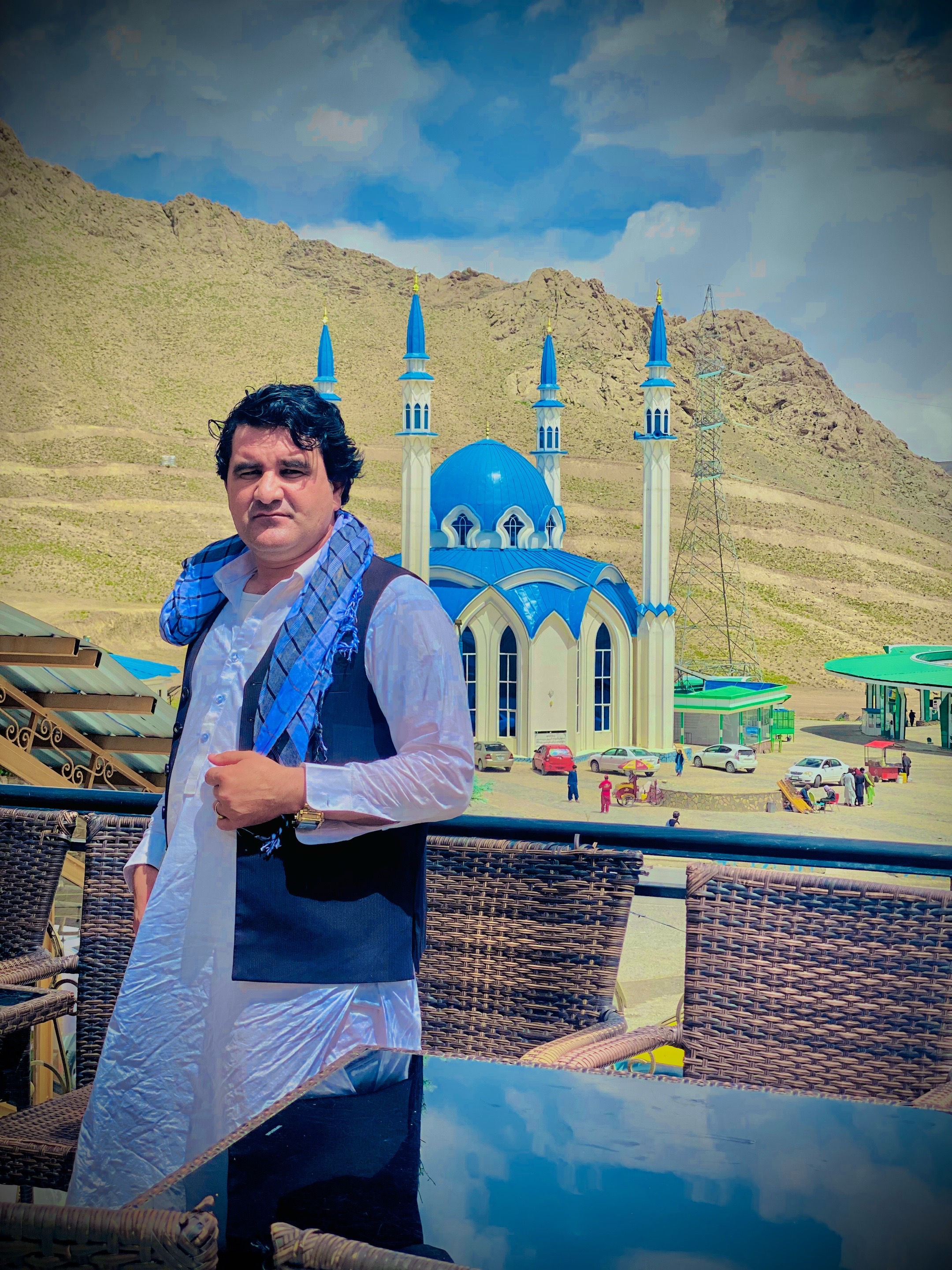 @Almar Khan