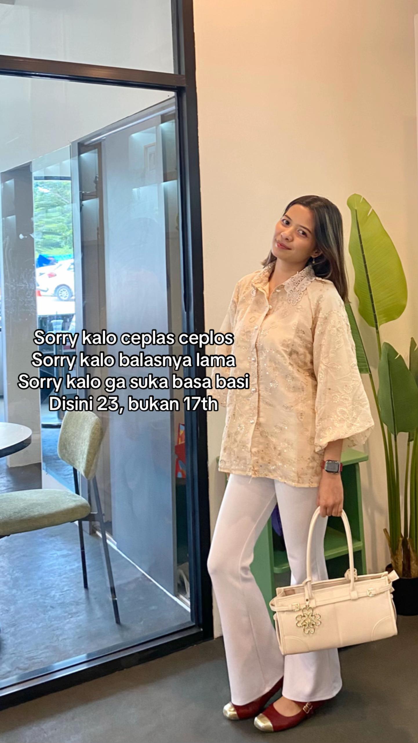 @𝐋𝐞𝐬𝐬 𝐒𝐮𝐠𝐚𝐫