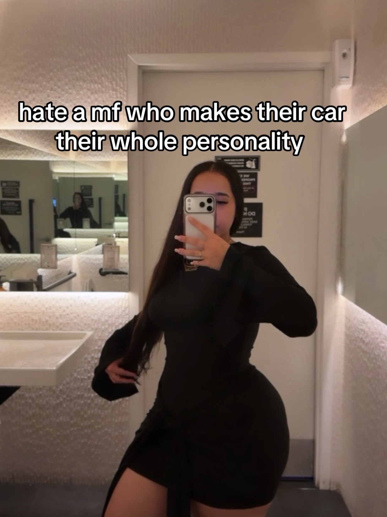 @daniela<3