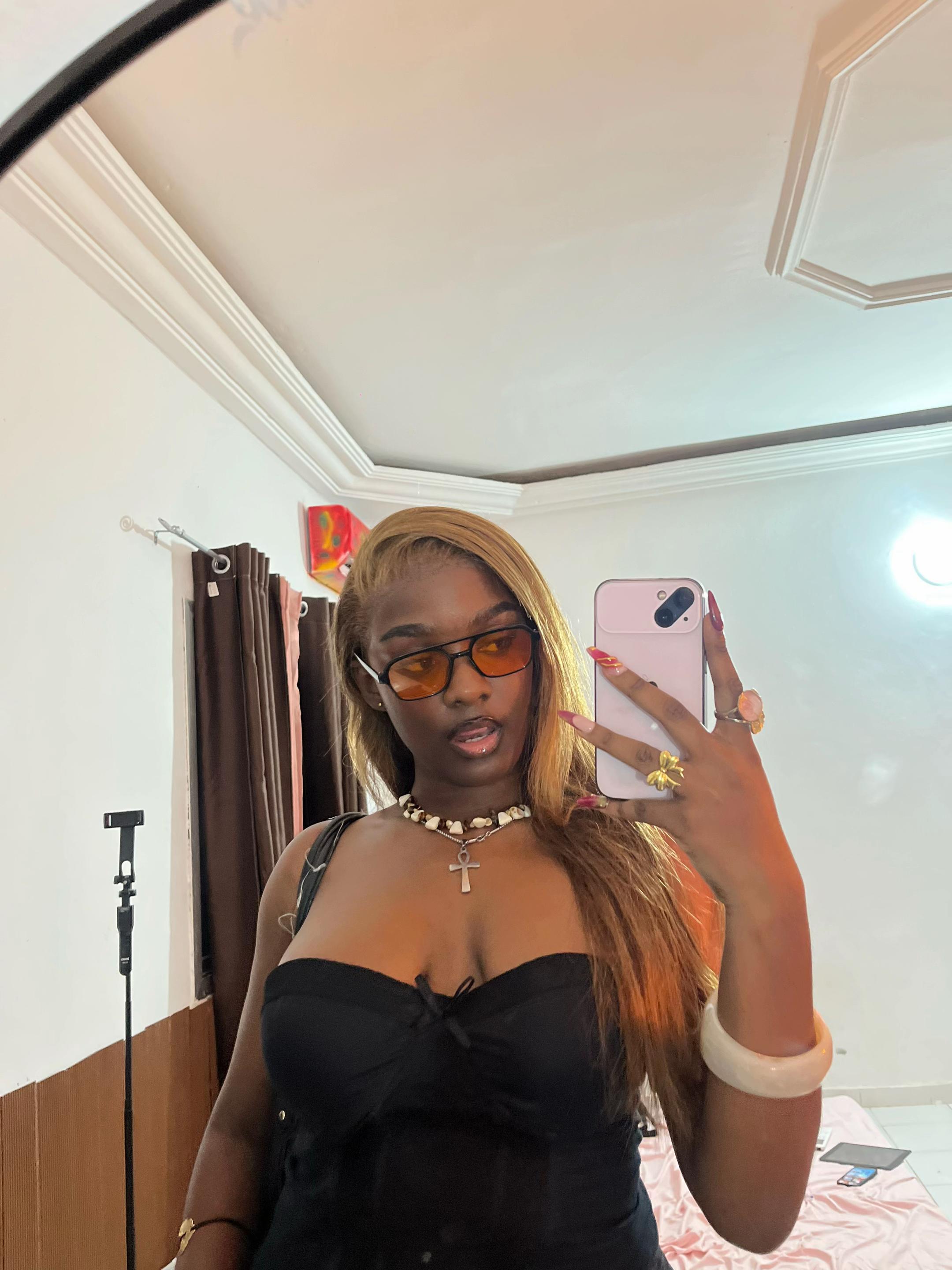 @KenzaShin
