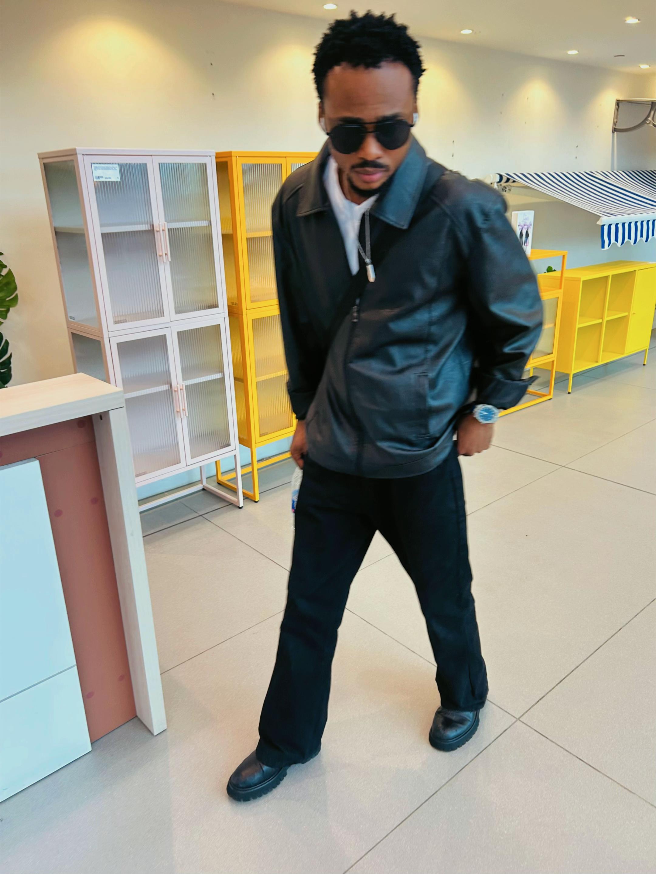 @DR. FABULOUS 🩺 Investment Boy