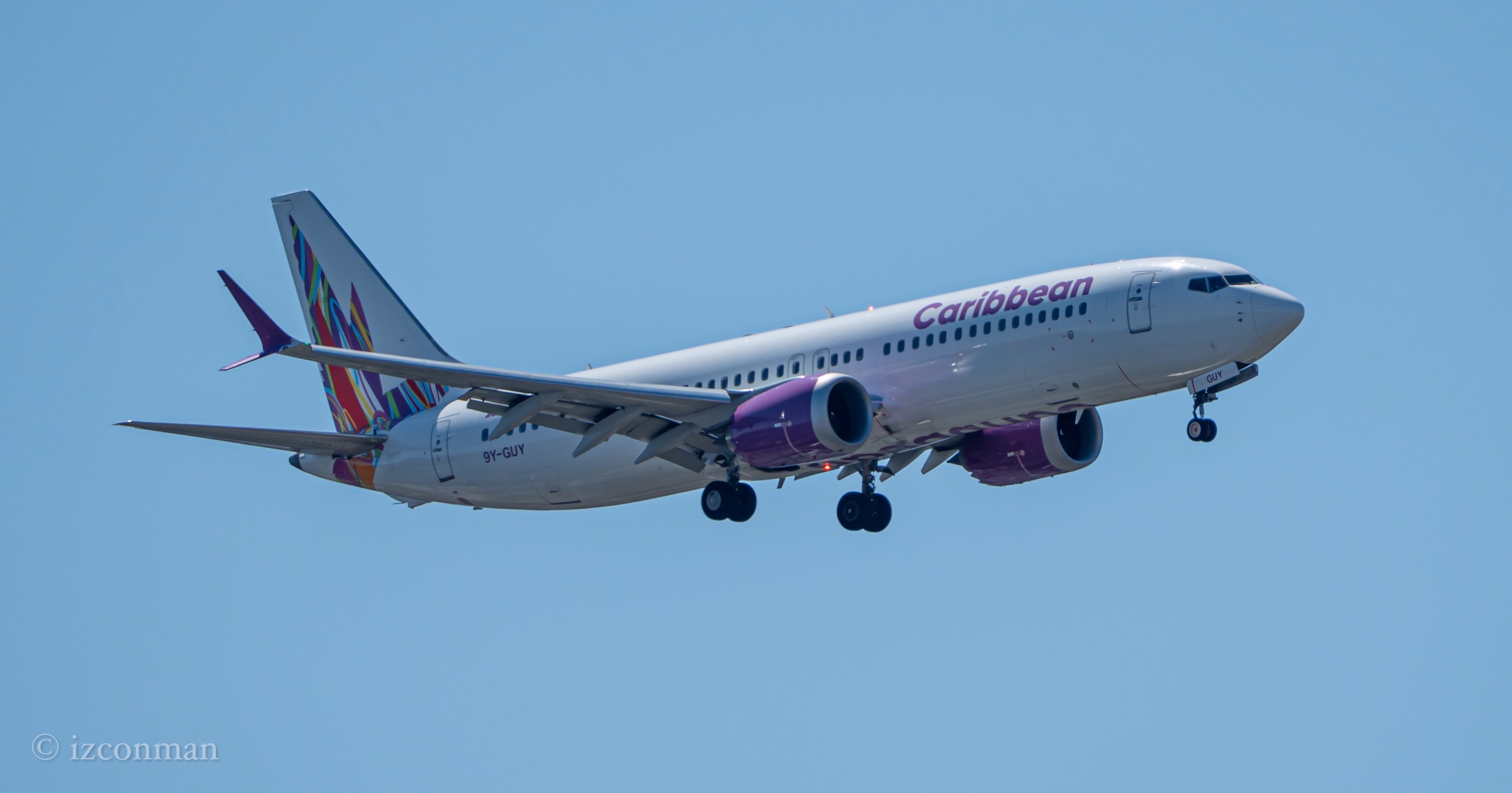 @𝐼𝑧𝐶𝑜𝑛𝑀𝑎𝑛 ✈︎