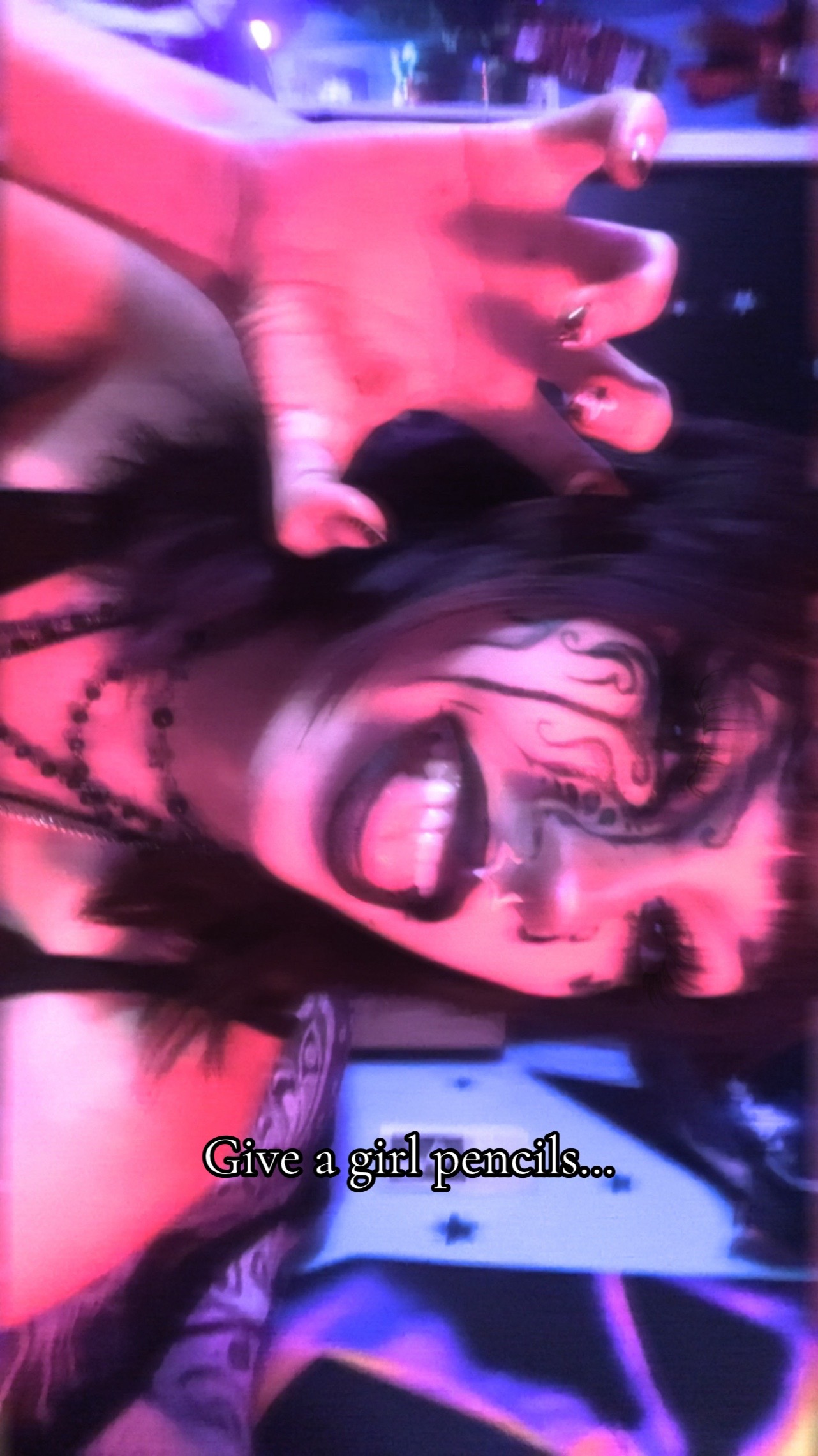 @🔮🎀✮ℬ𝑒𝑒✮🎀🔮