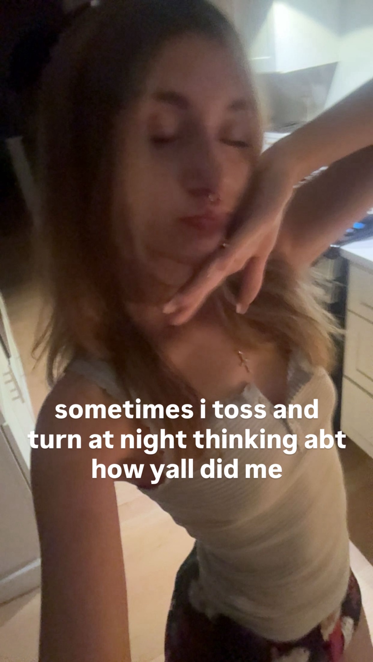 @livy 𖣂
