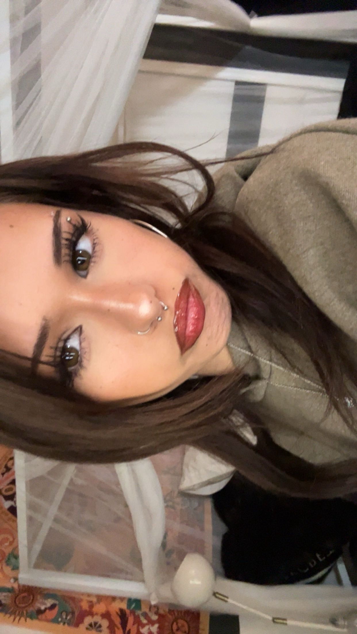 @ahailoh