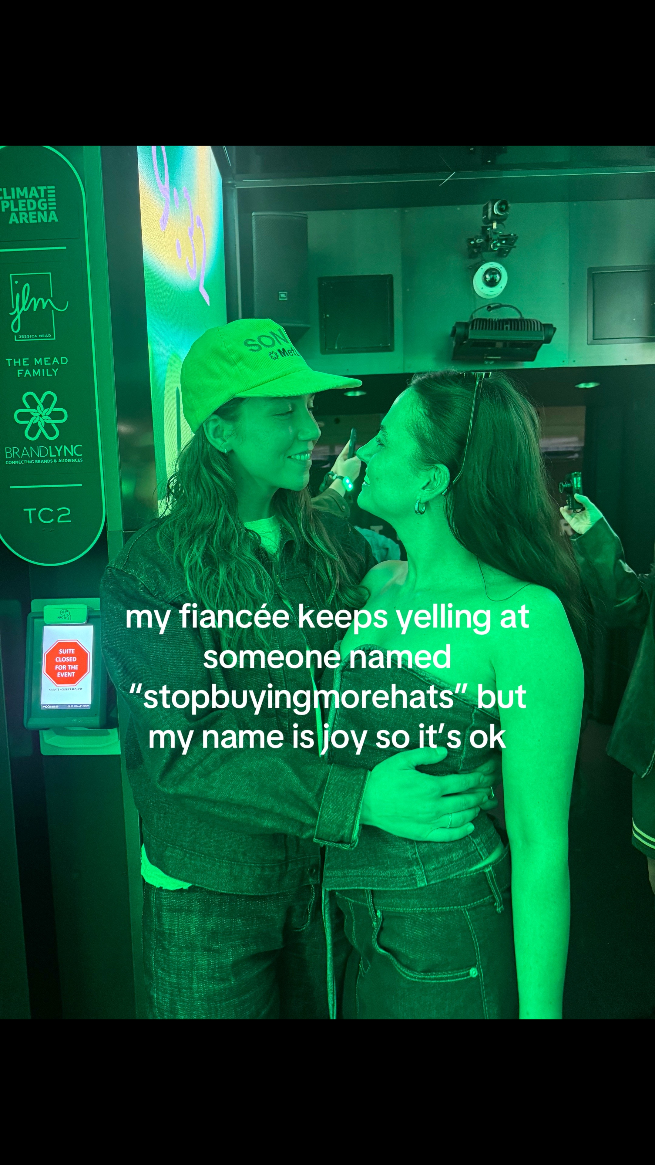 @joyjoyolsen