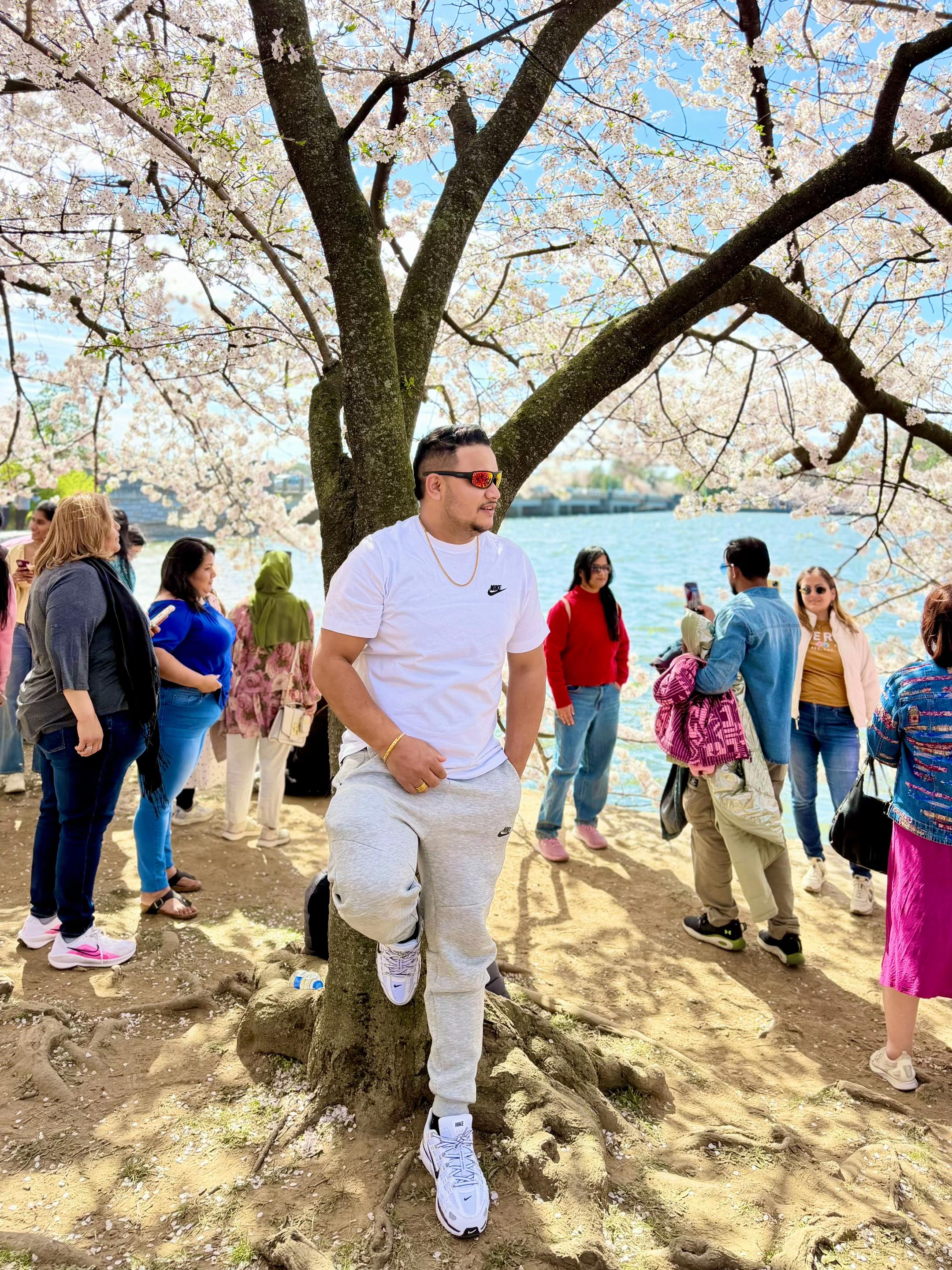 @BEe Shal 🇳🇵 🇺🇸
