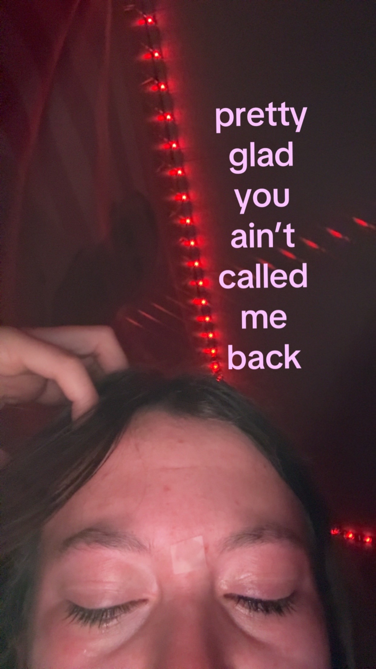 @daniela r