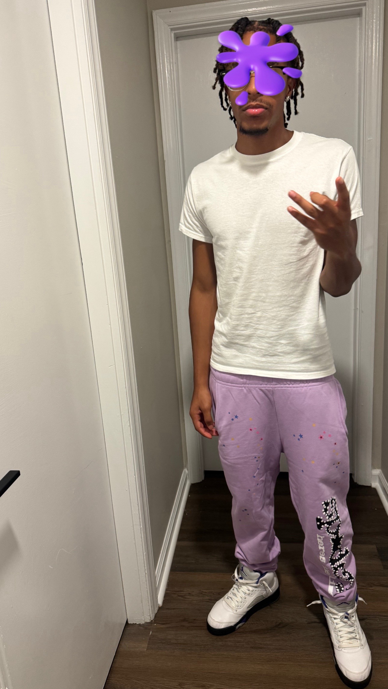 @⃟