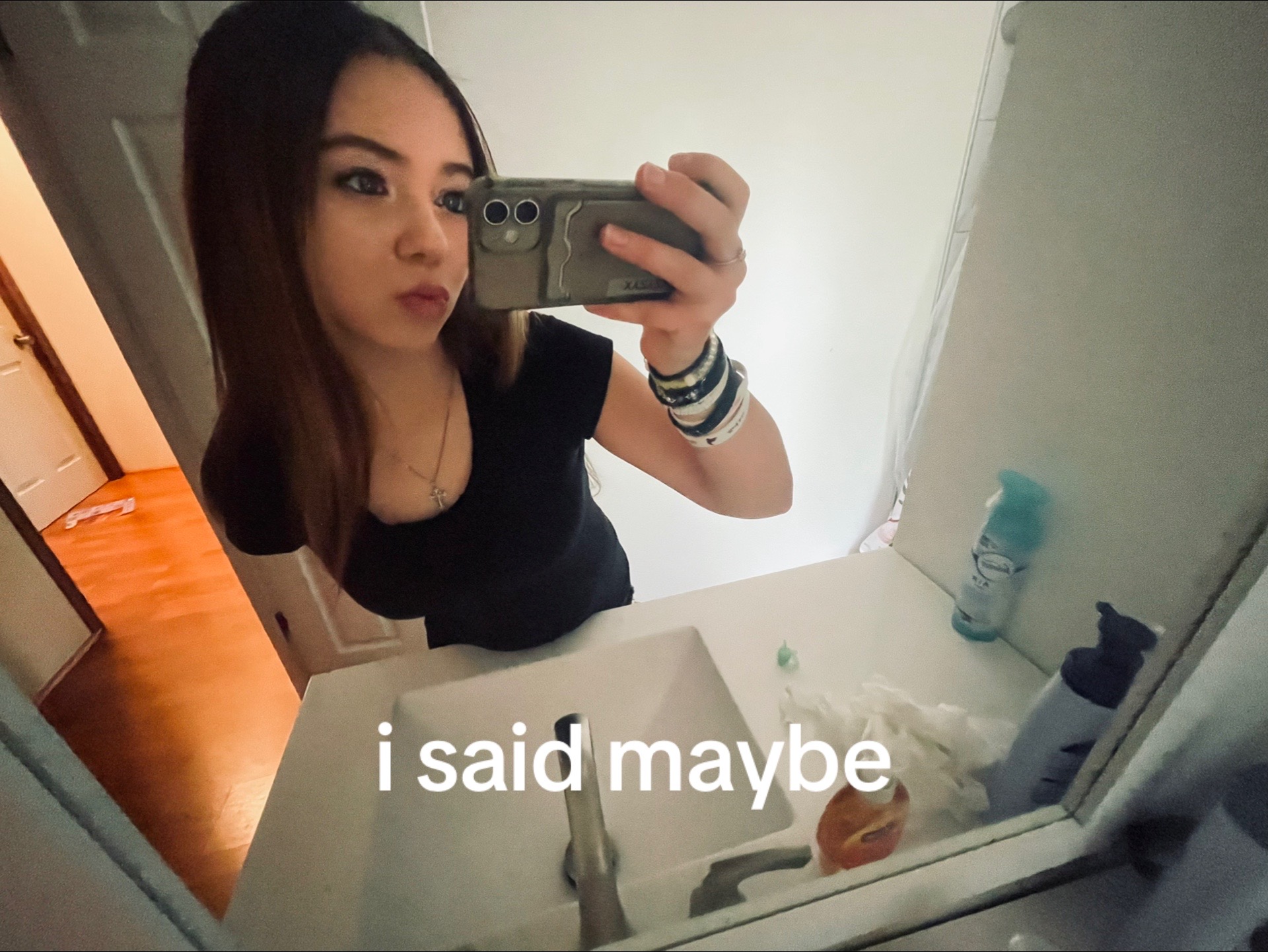 @𝓏𝒶𝓇𝒶💫