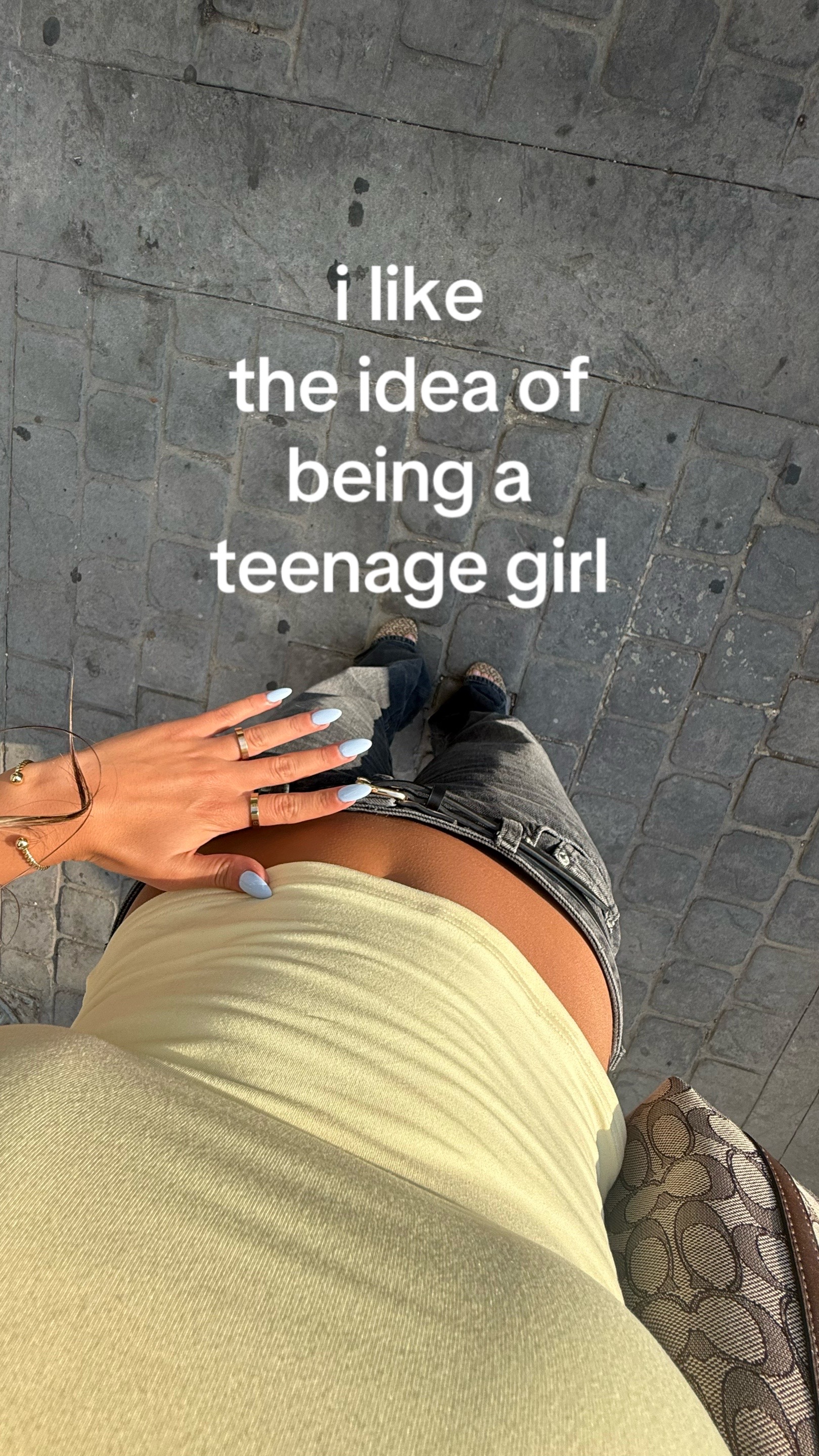 @مايا