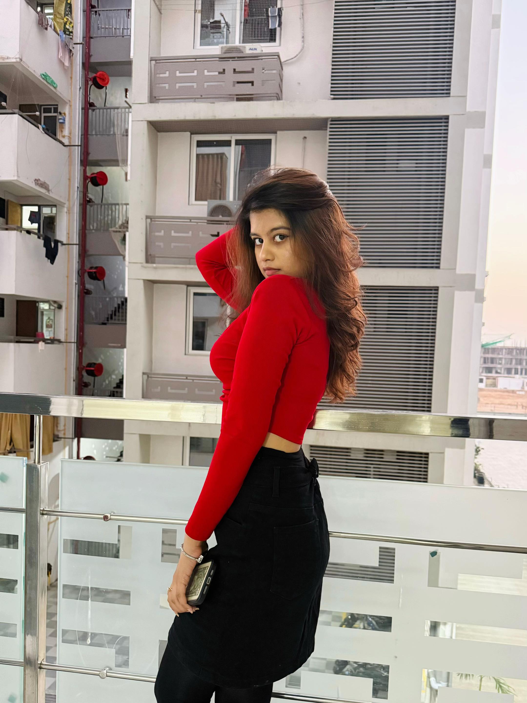 @divyaa