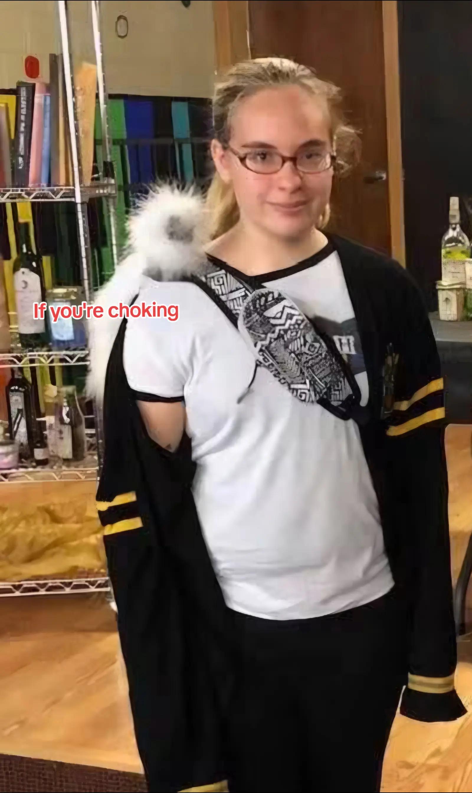 @๐ชด๐ฆน๐ป๐๐๐๐๐ฆน๐ฆ