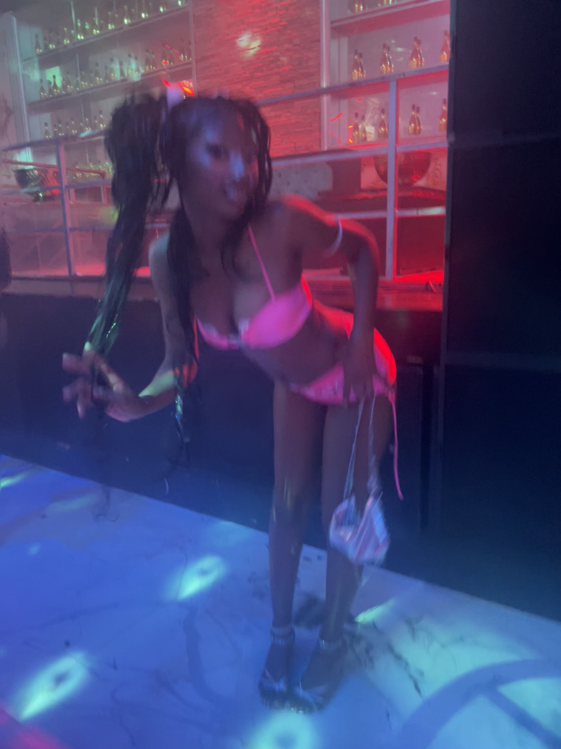 @Holyxtrin