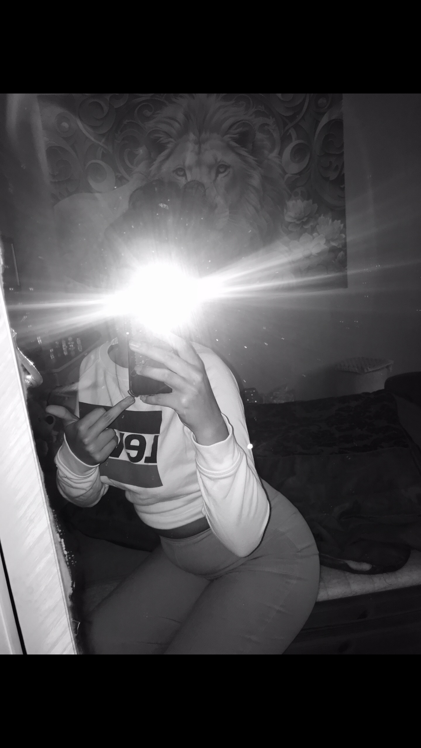 @Simmy🤍