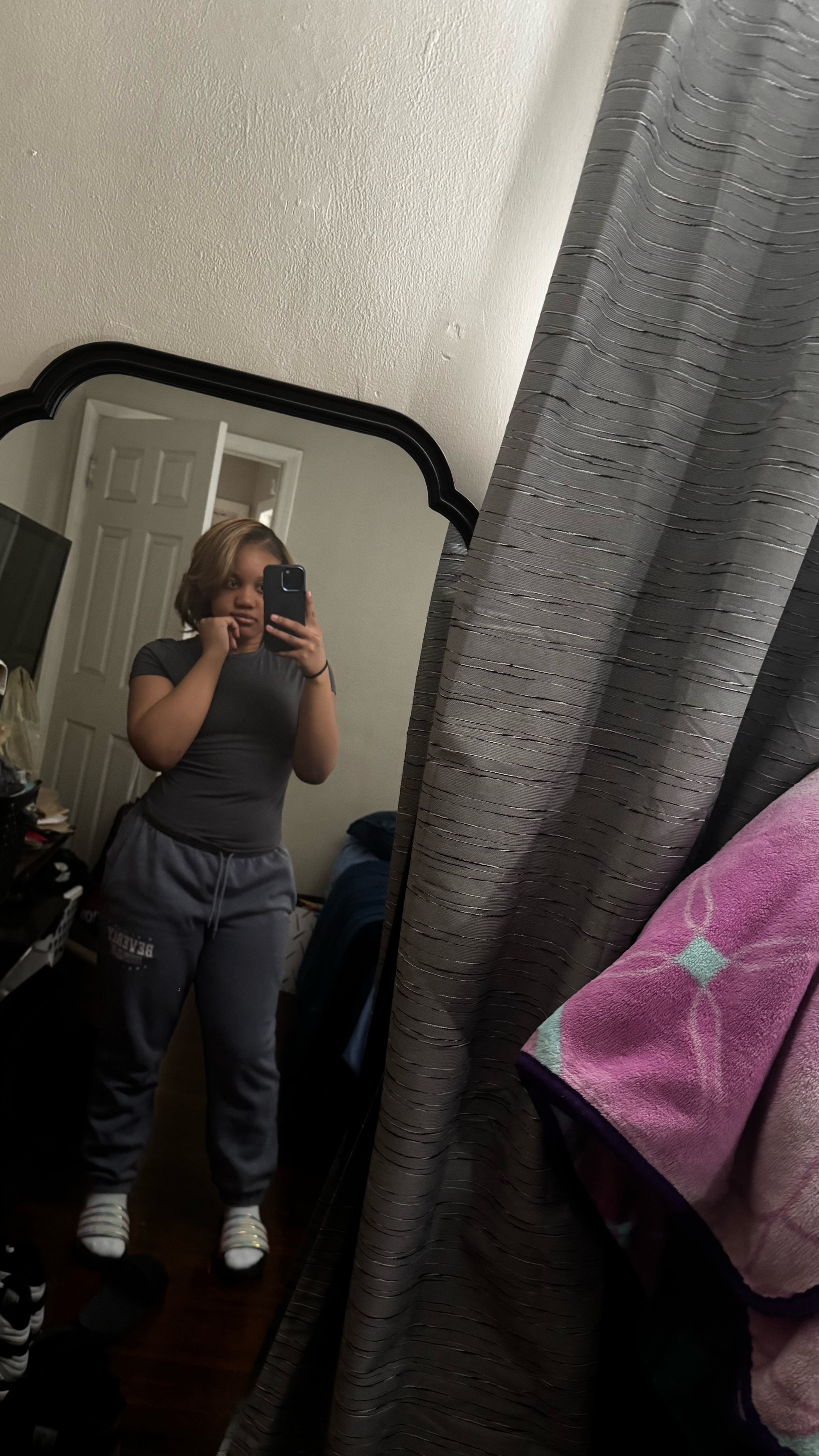 @👸🏽