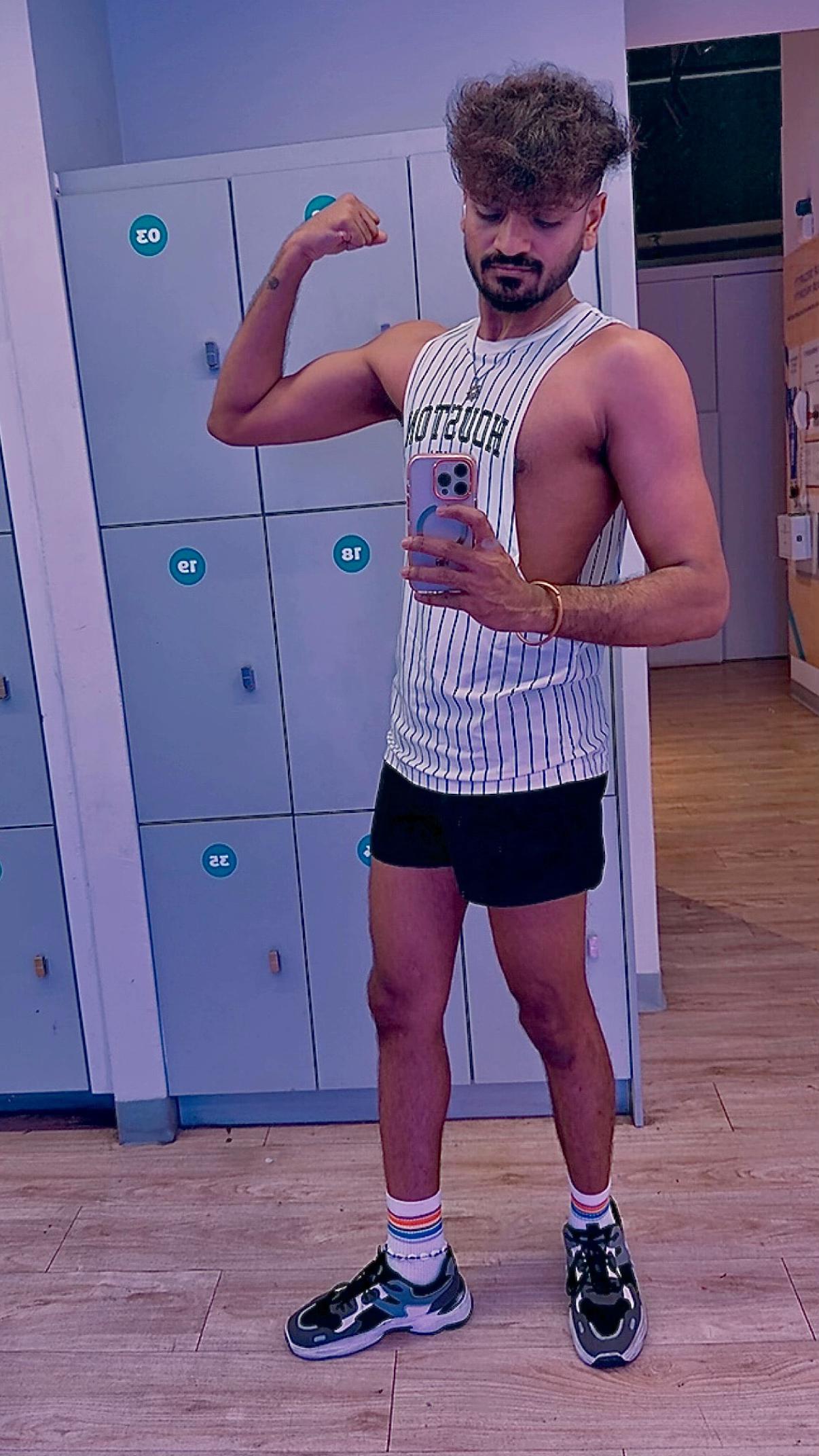 @𝓟𝓻𝓪𝓿𝓲𝓷 𝓚𝓾𝓶𝓪𝓻