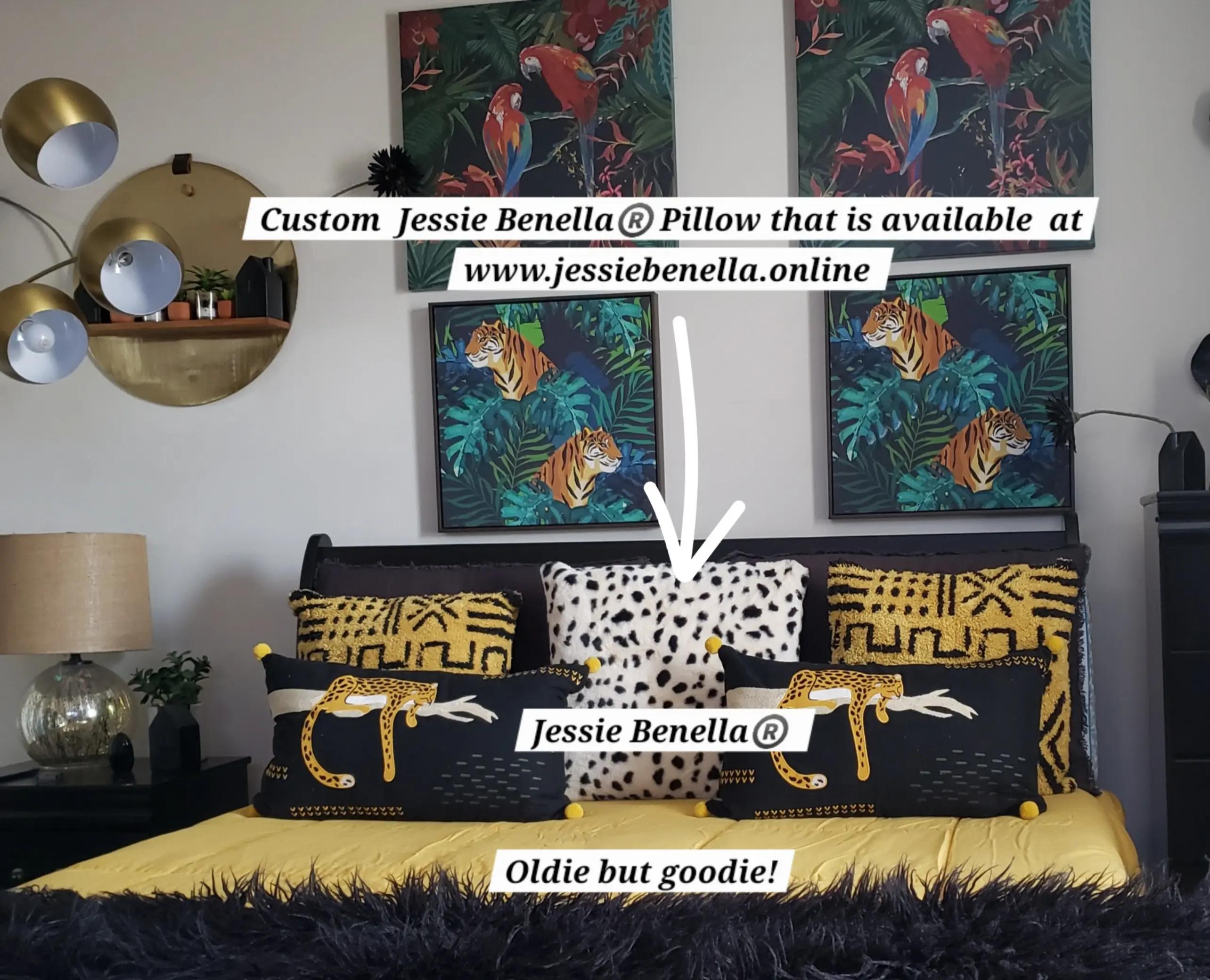 @Jessie Benella®๏ธ