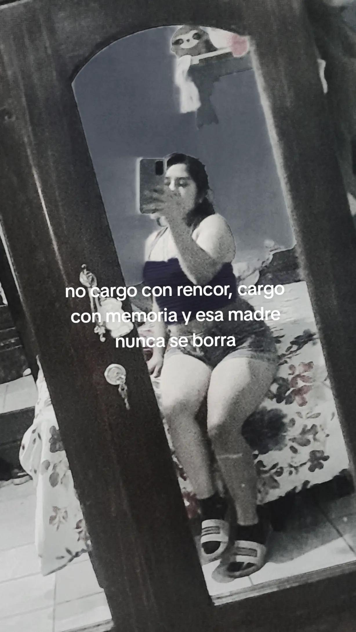 @Jess 🦋🌹