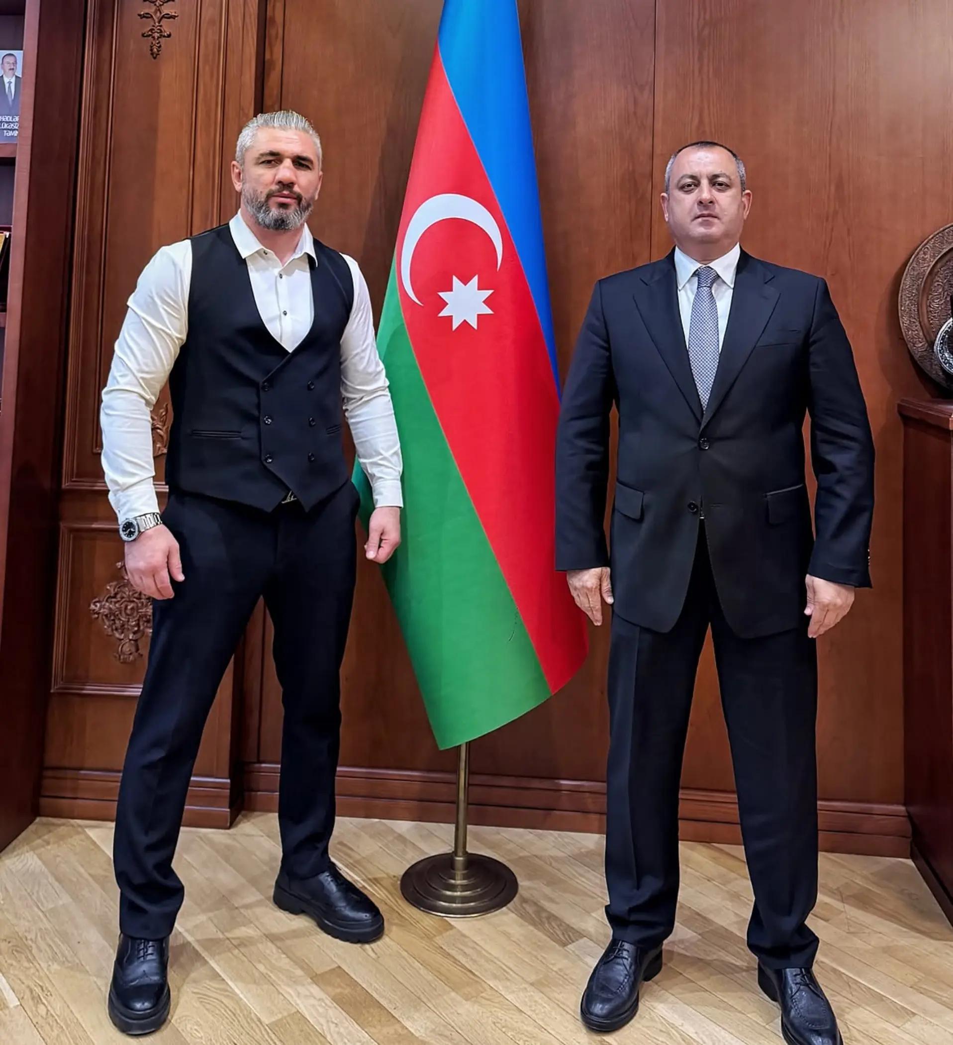 @Pərviz Abdullayev