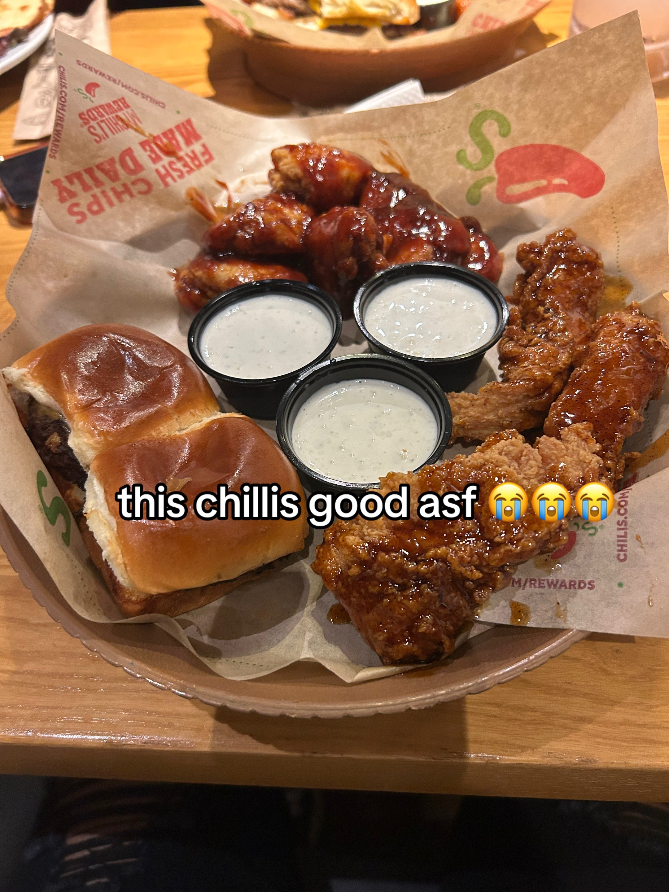 @j.aanu.ary