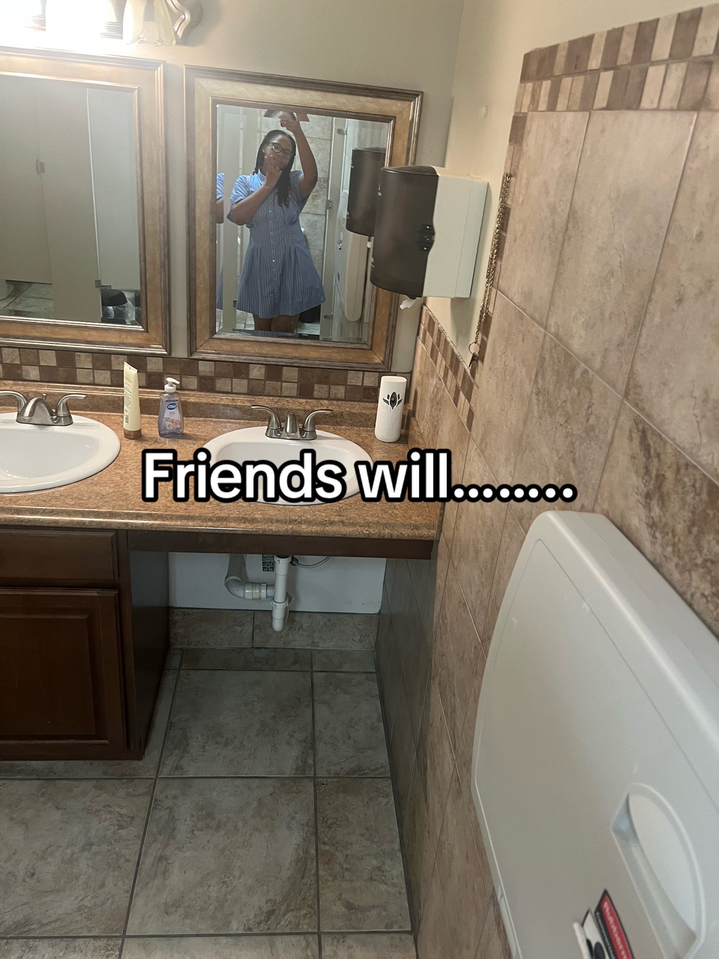 @Somegeekeddoll