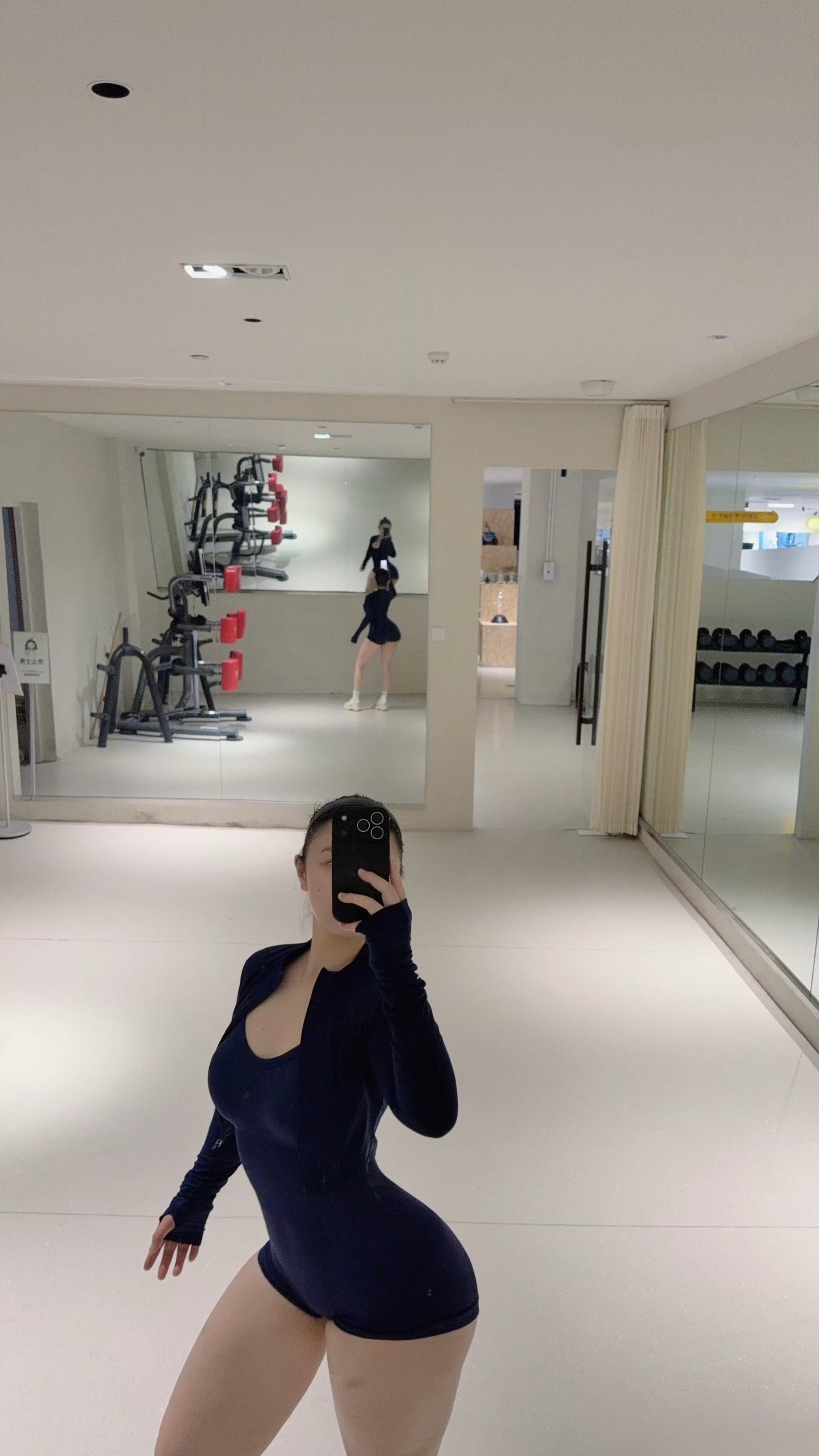 @QiaoniuArchive