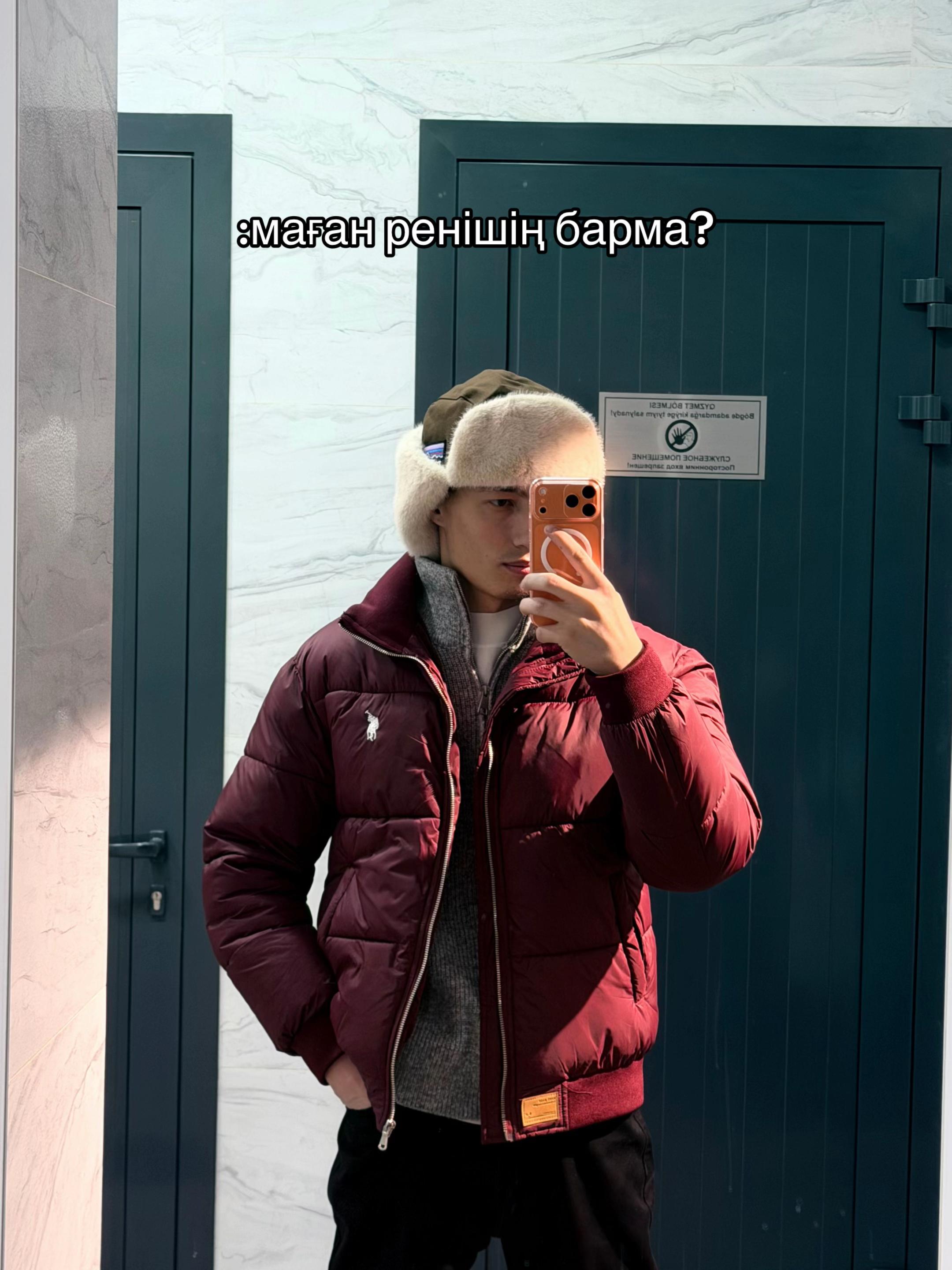 @880 SMM 08