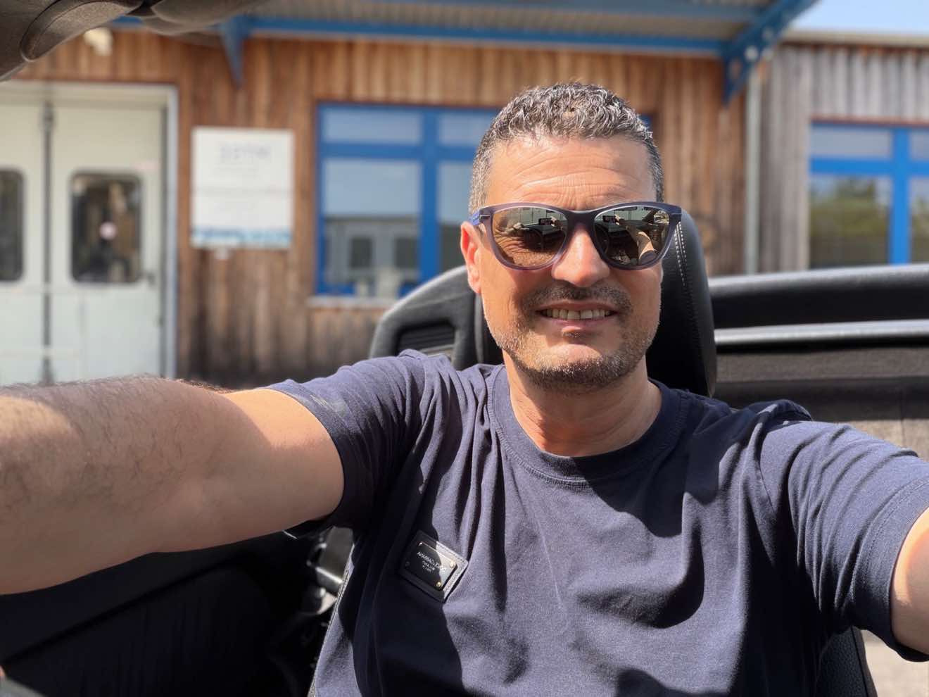 @MBZCLASSICPARTS GMBH