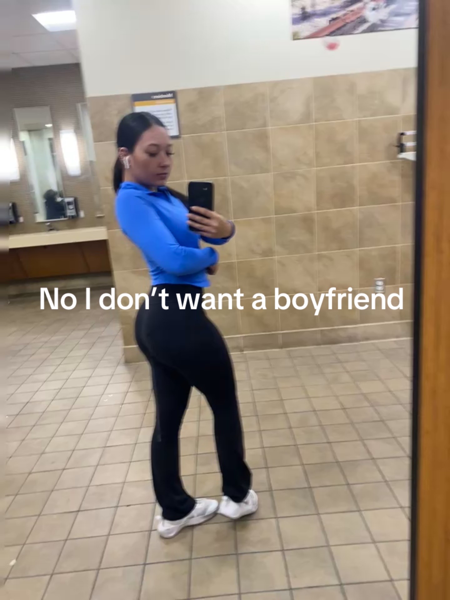 @Nikki🧚🏼♀️