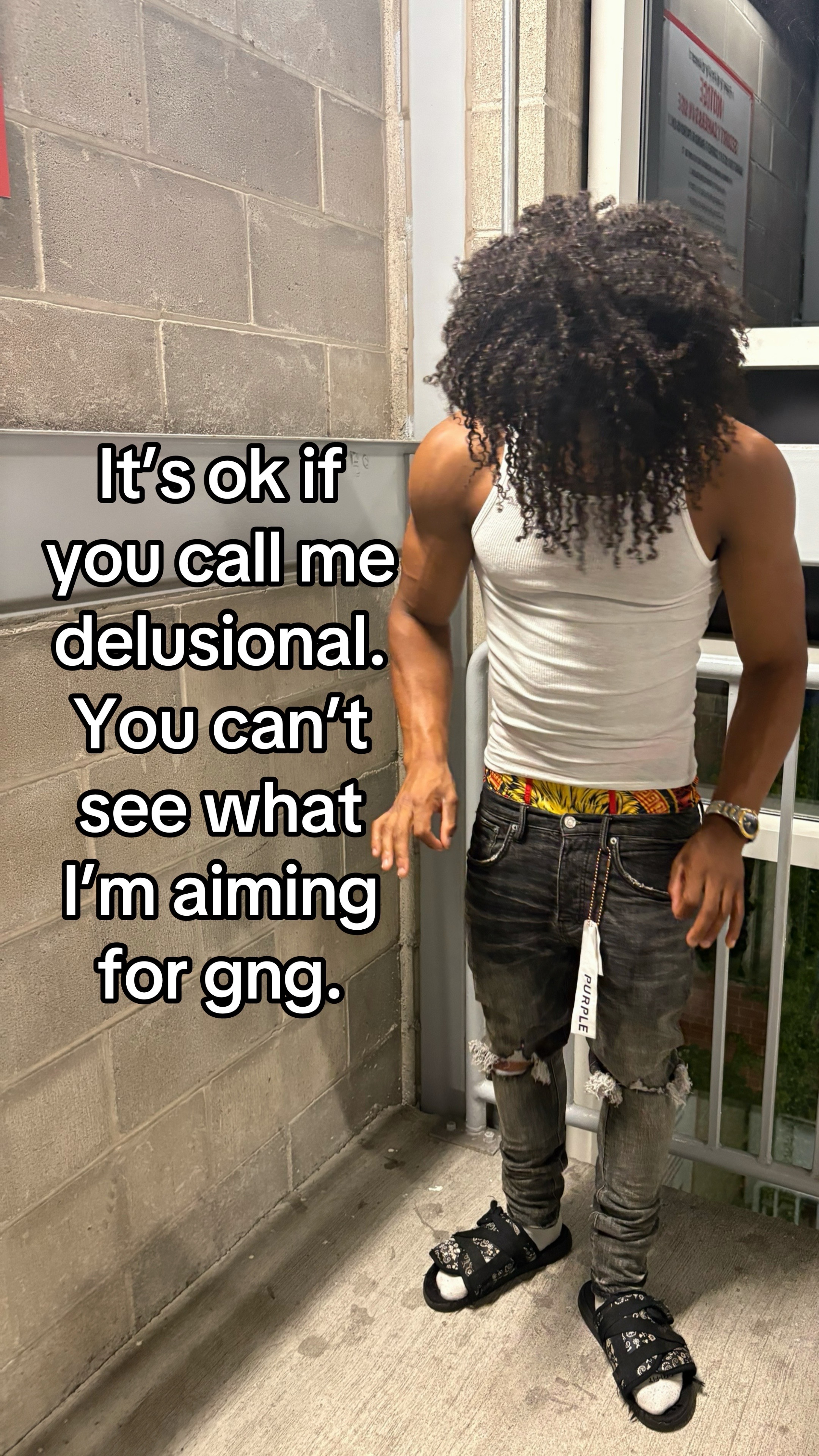 @⃟