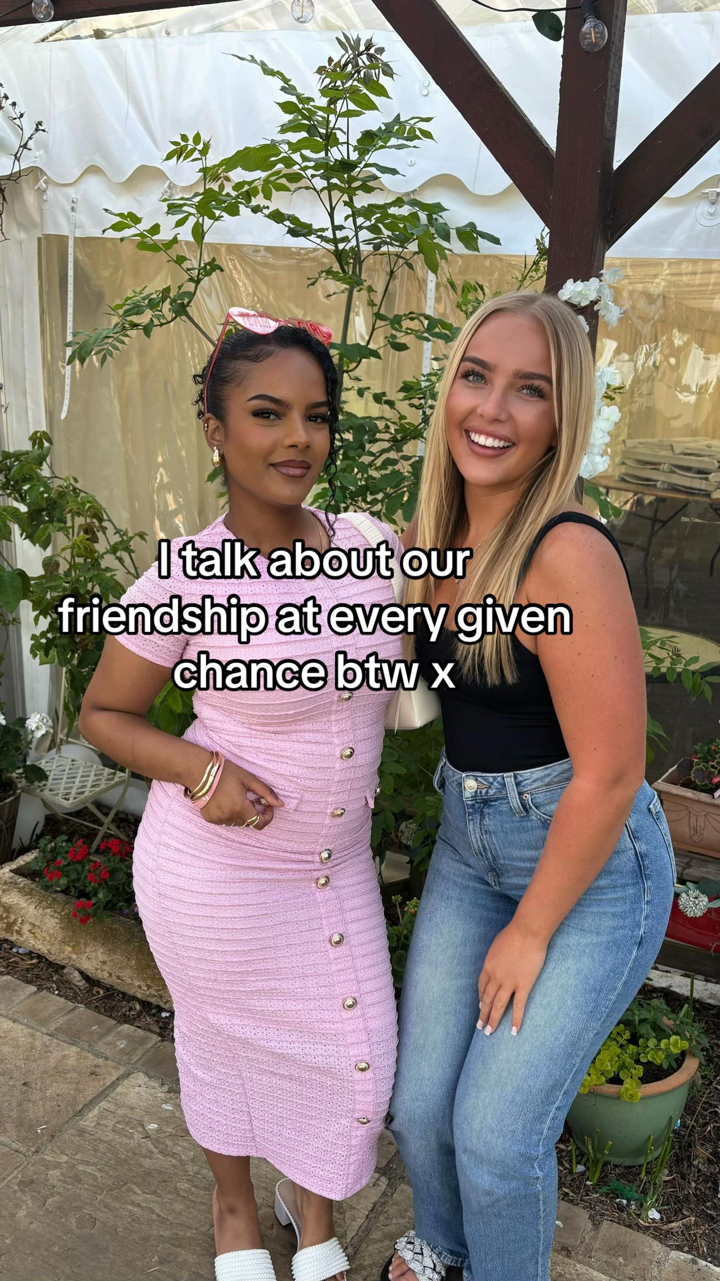 @Rhi🤍🌶️
