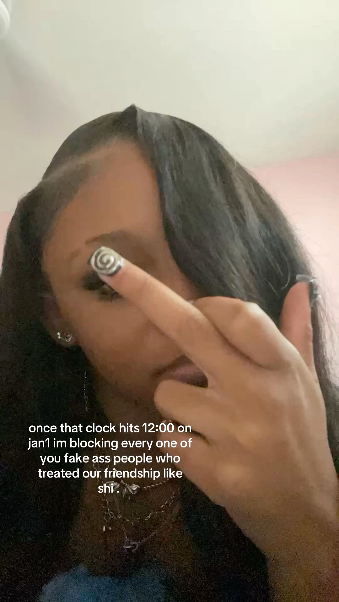 @ipostramdomsvids1z