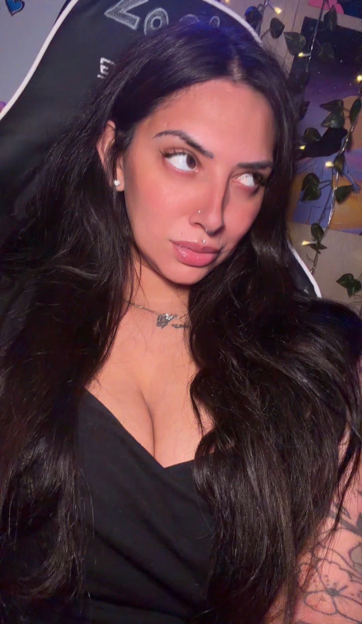 @🍒𝒴𝑜•ꜰᴀᴠ•ᴄʜᴀɴᴛᴇʟ🍒