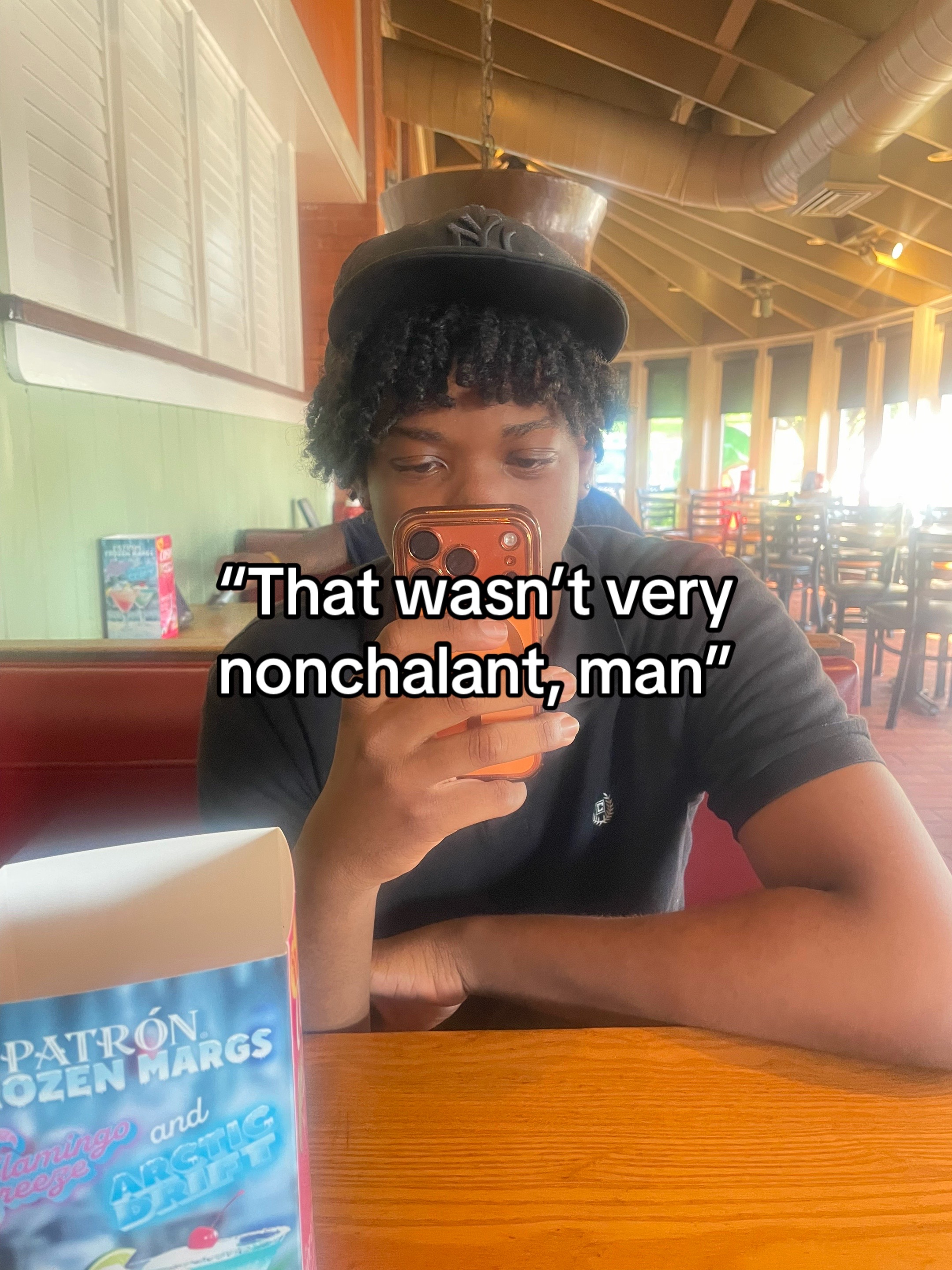 @JUXN