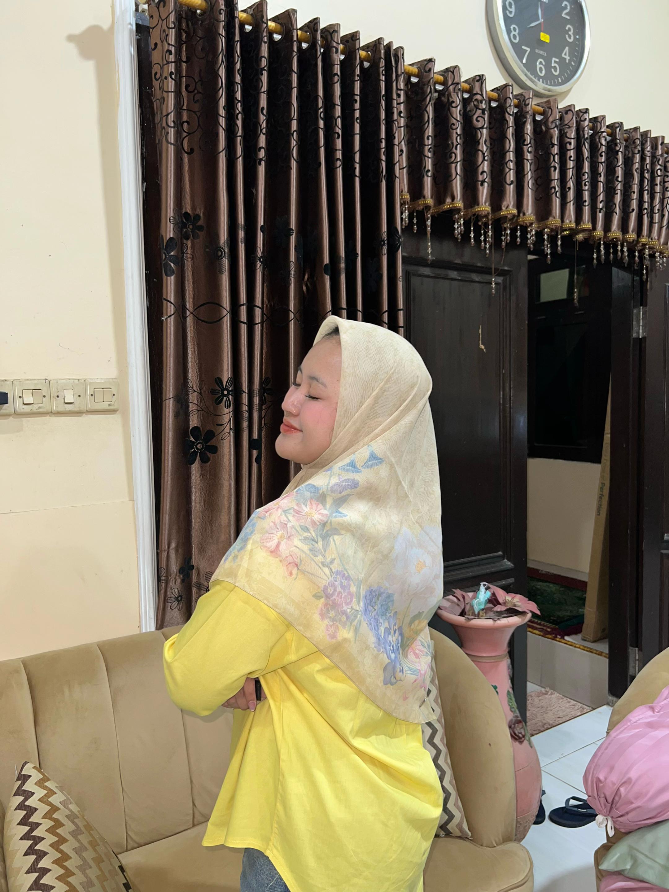 @apt. Indah
