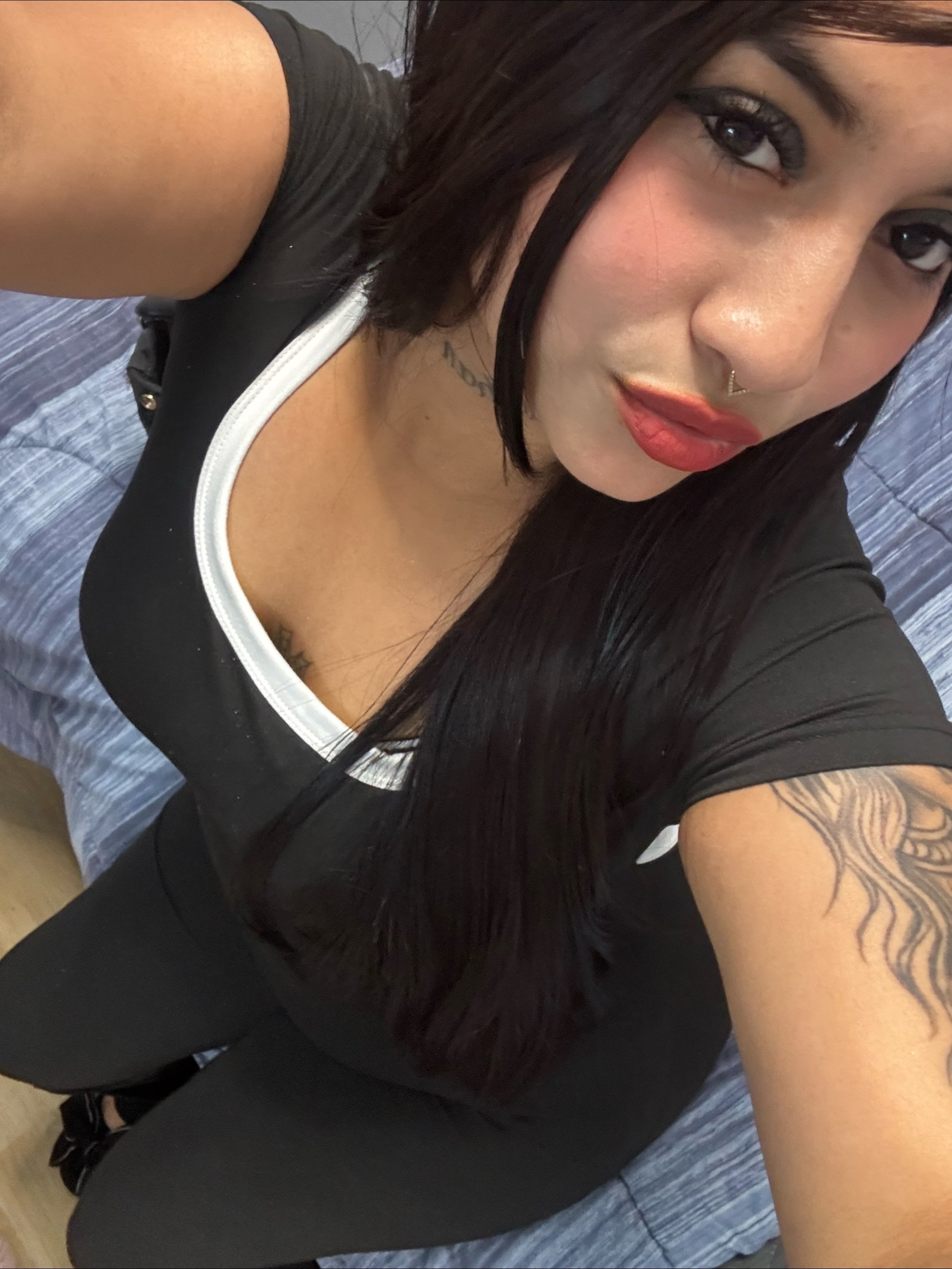 @️Luniitha Abigail🖤