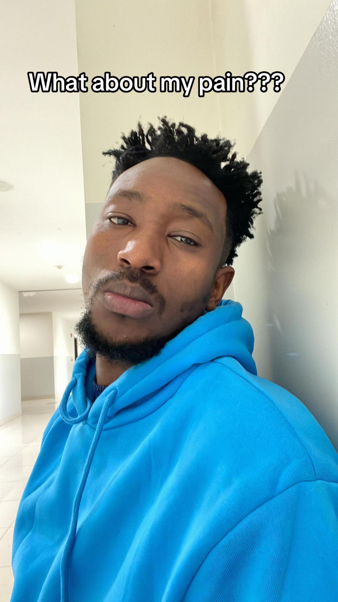 @Ama🦍