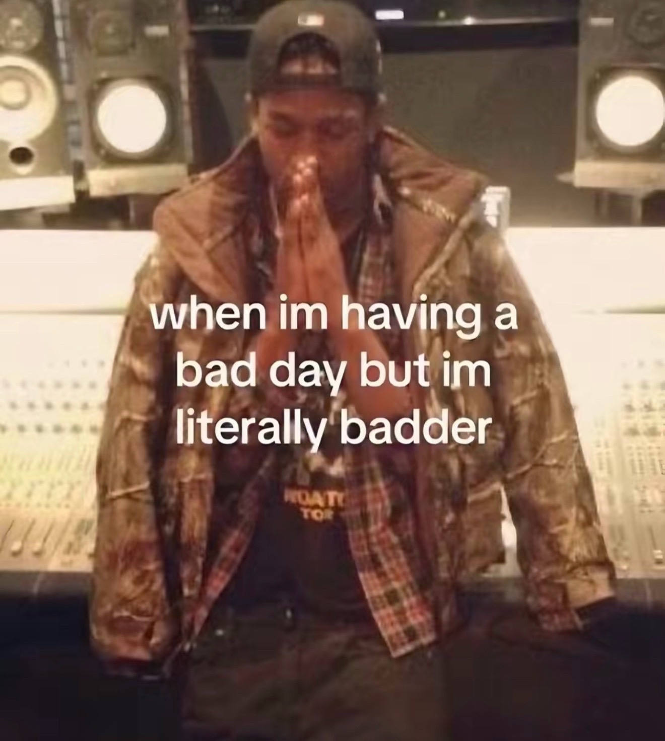 @🪱haRøn’s Diaries
