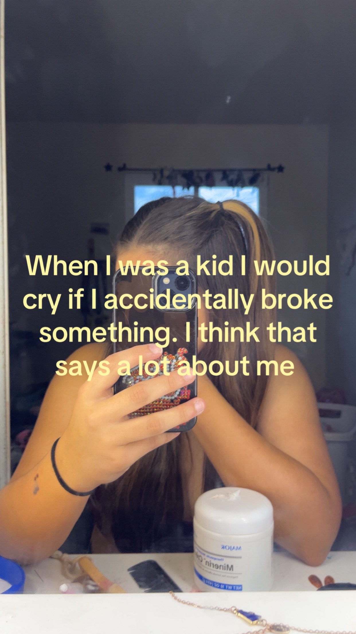 @🙌🏻👂❄️💃🍦