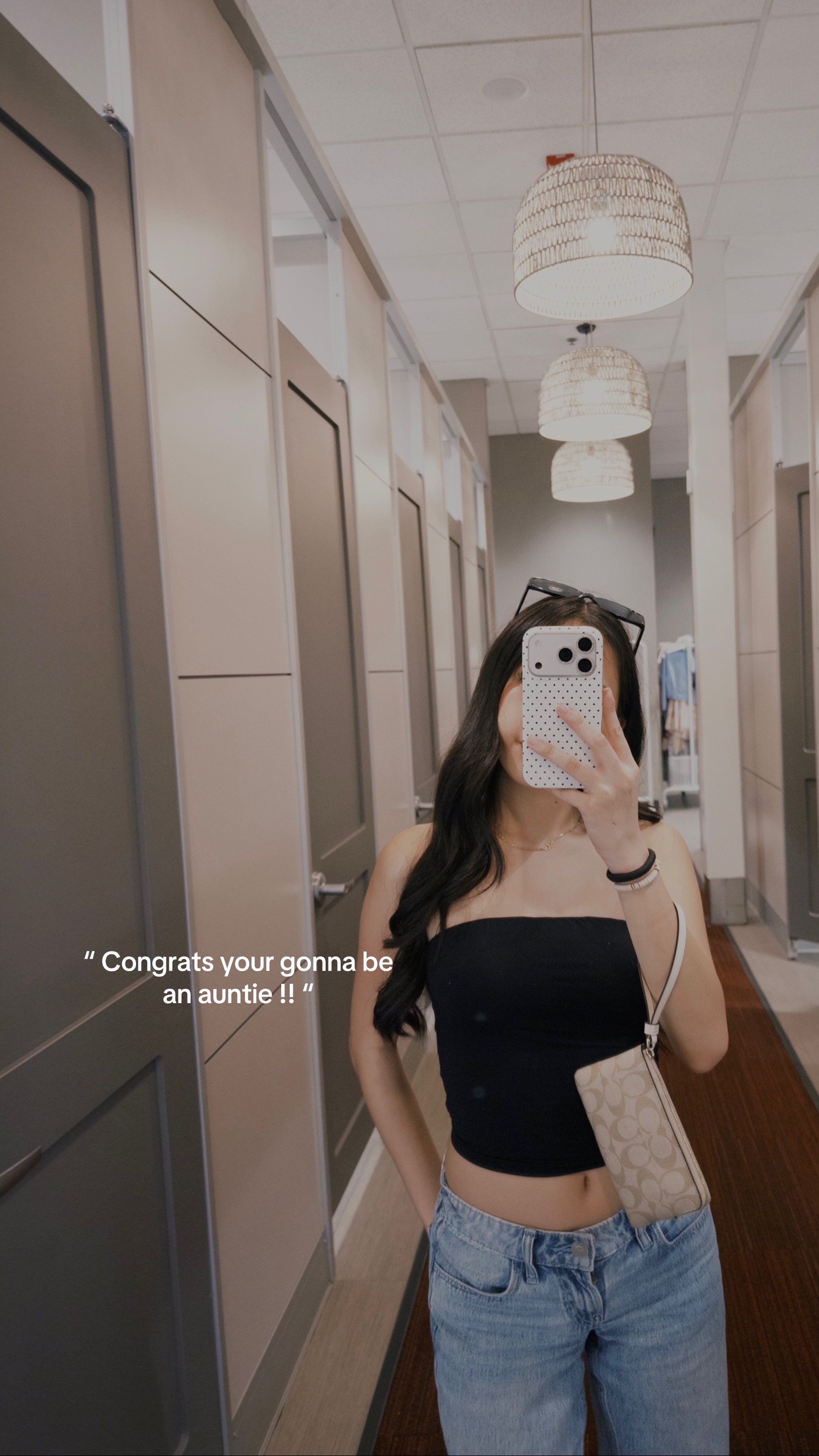 @Lunaa