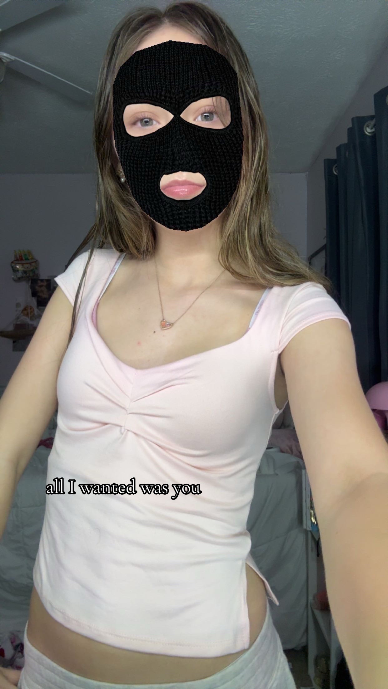 @???