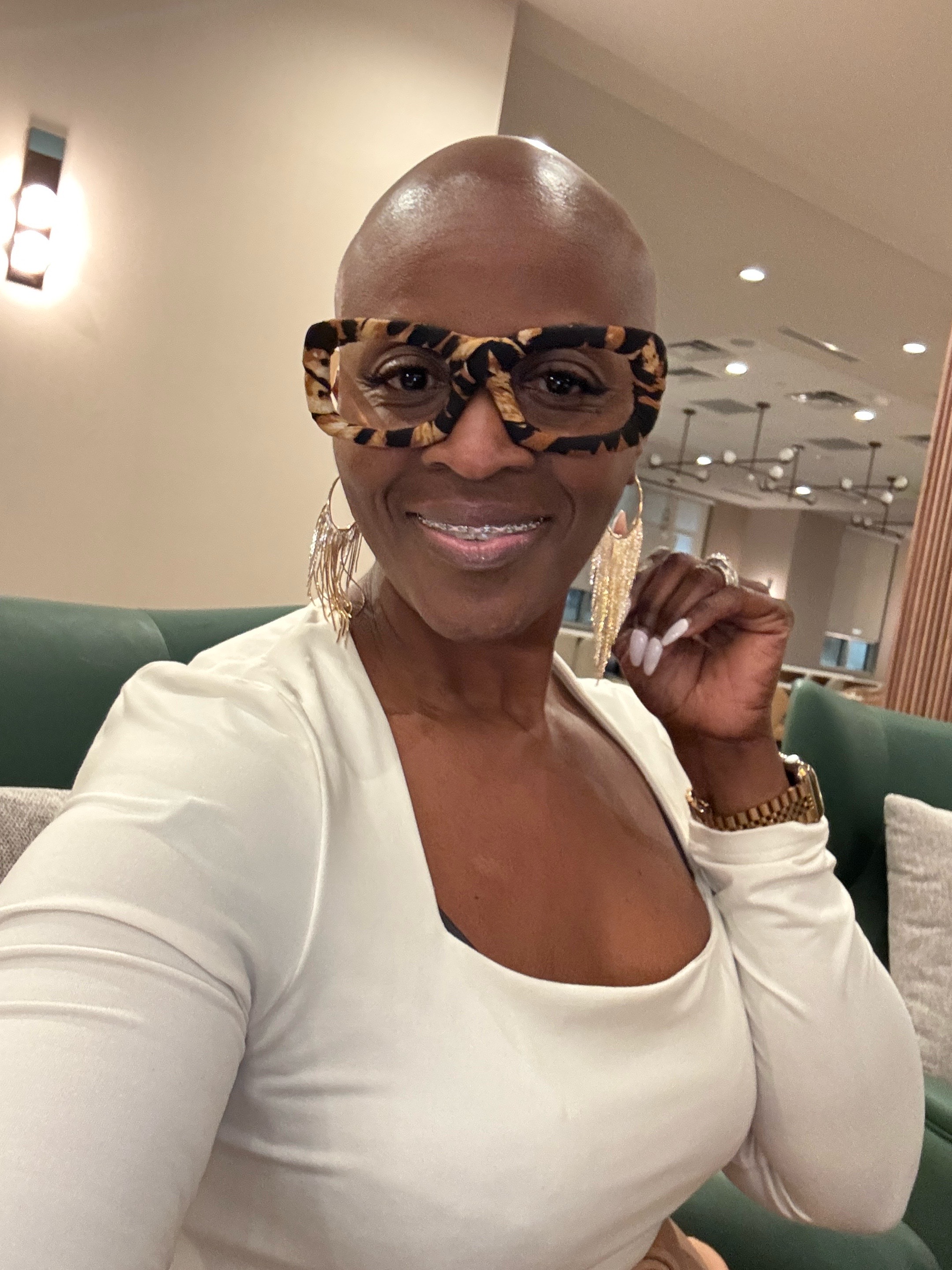 @El~Monique